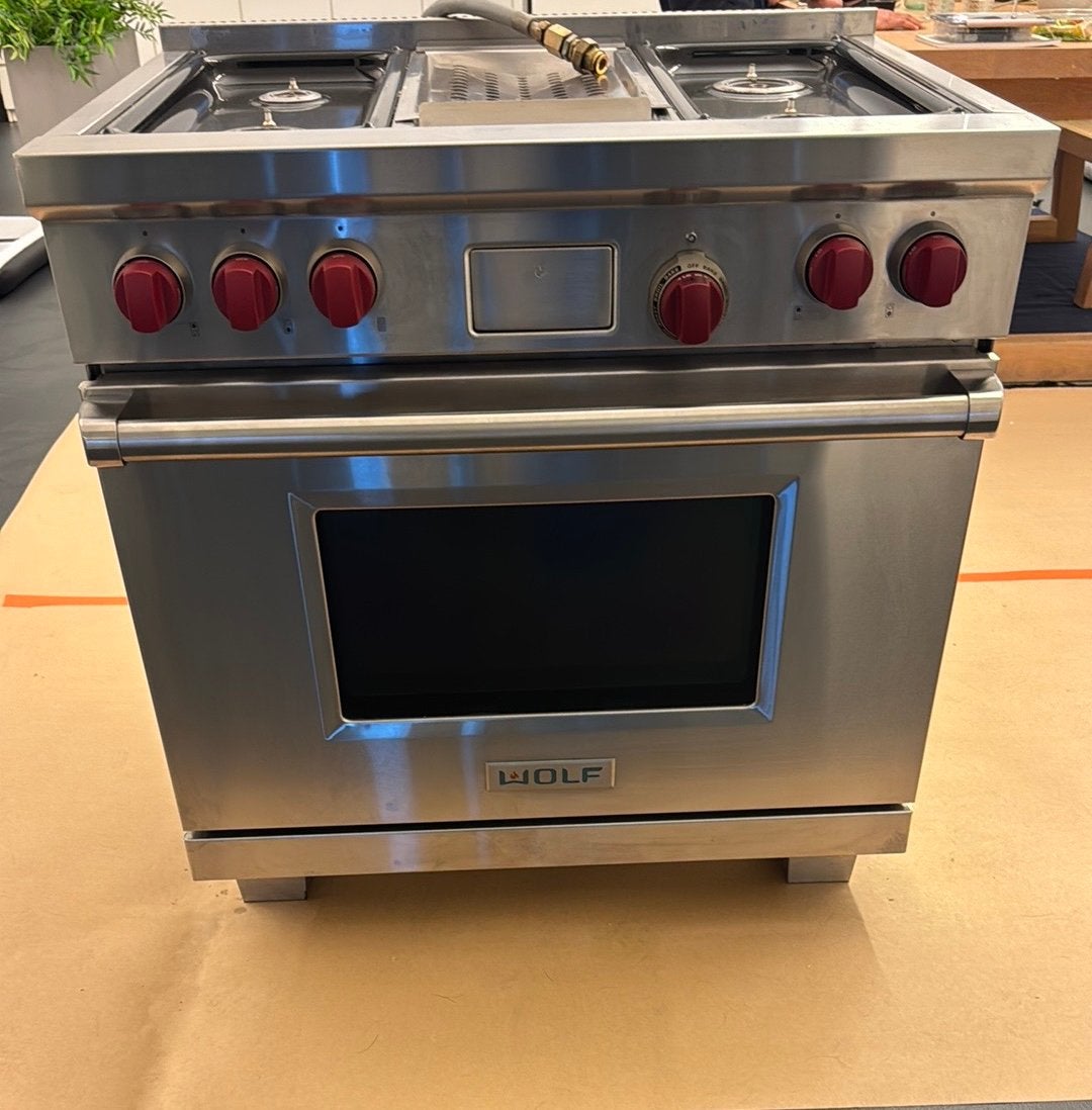 Wolf oven en 4 pit gas vuur met grill, Ophalen, Gebruikt, Grill, Gas