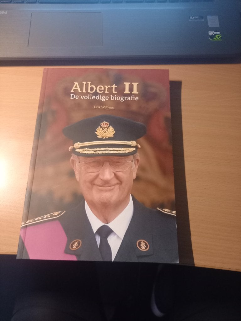 Albert II. De volledige biografie., Enlèvement ou Envoi, Neuf, Magazine ou livre