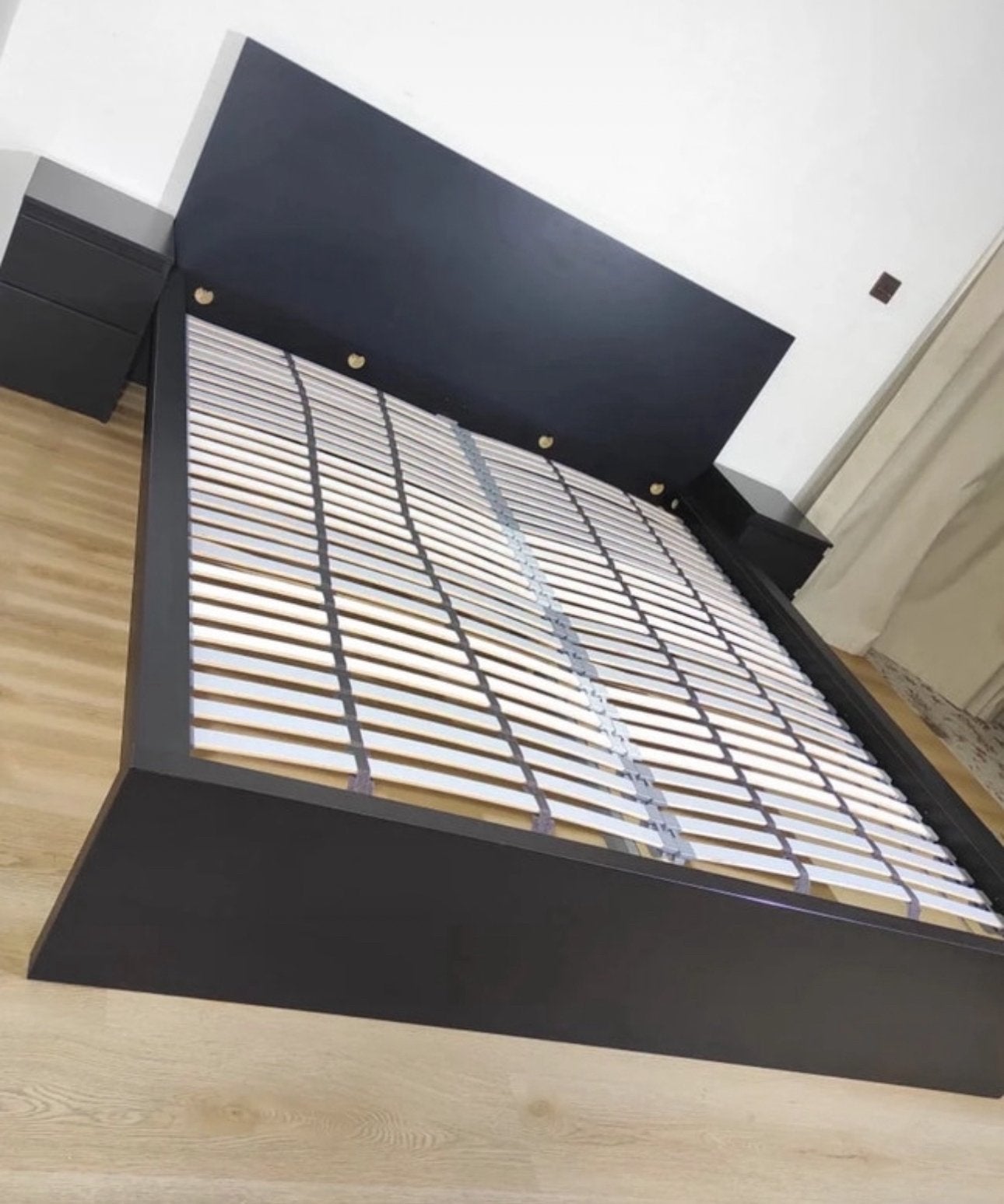 Lit MALM Noir 160 x 200 cm – État nickel, Enlèvement, Comme neuf