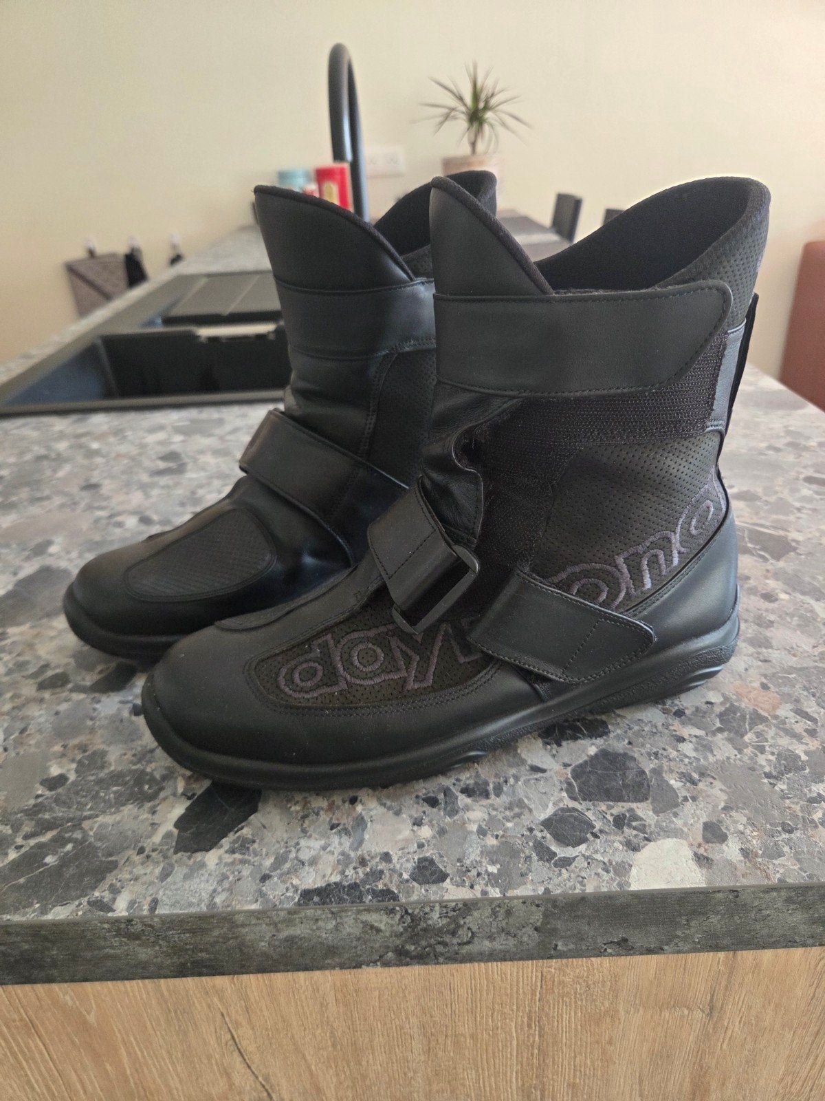 daytona motorlaarzen maat 43, Motoren, Kleding | Motorkleding, Ophalen
