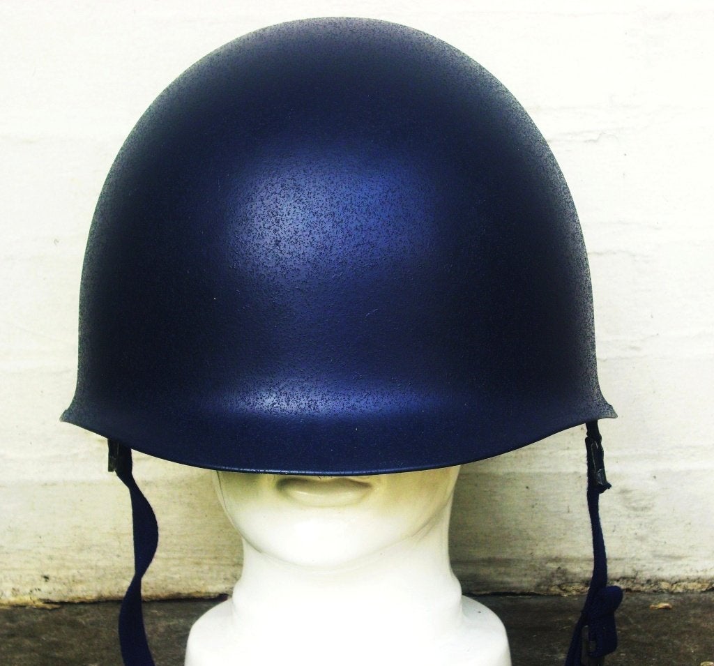 Casque complet de milicien gendarme belge janvier 1975, Verzamelen, Verzenden, Rijkswacht, Helm of Baret
