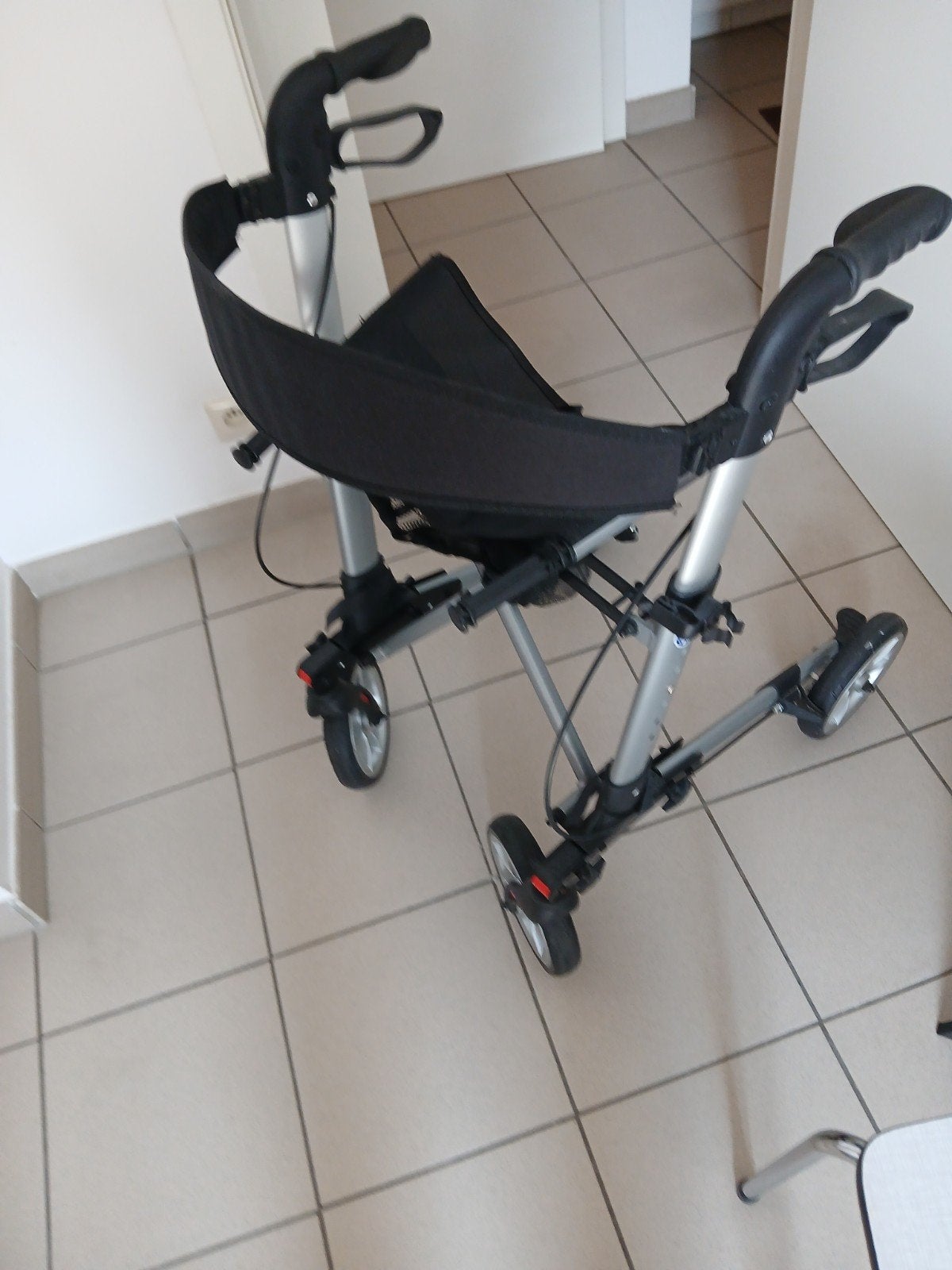 Rollator (2st, 1=35,,2=65) nieuw., Ophalen, Opvouwbaar