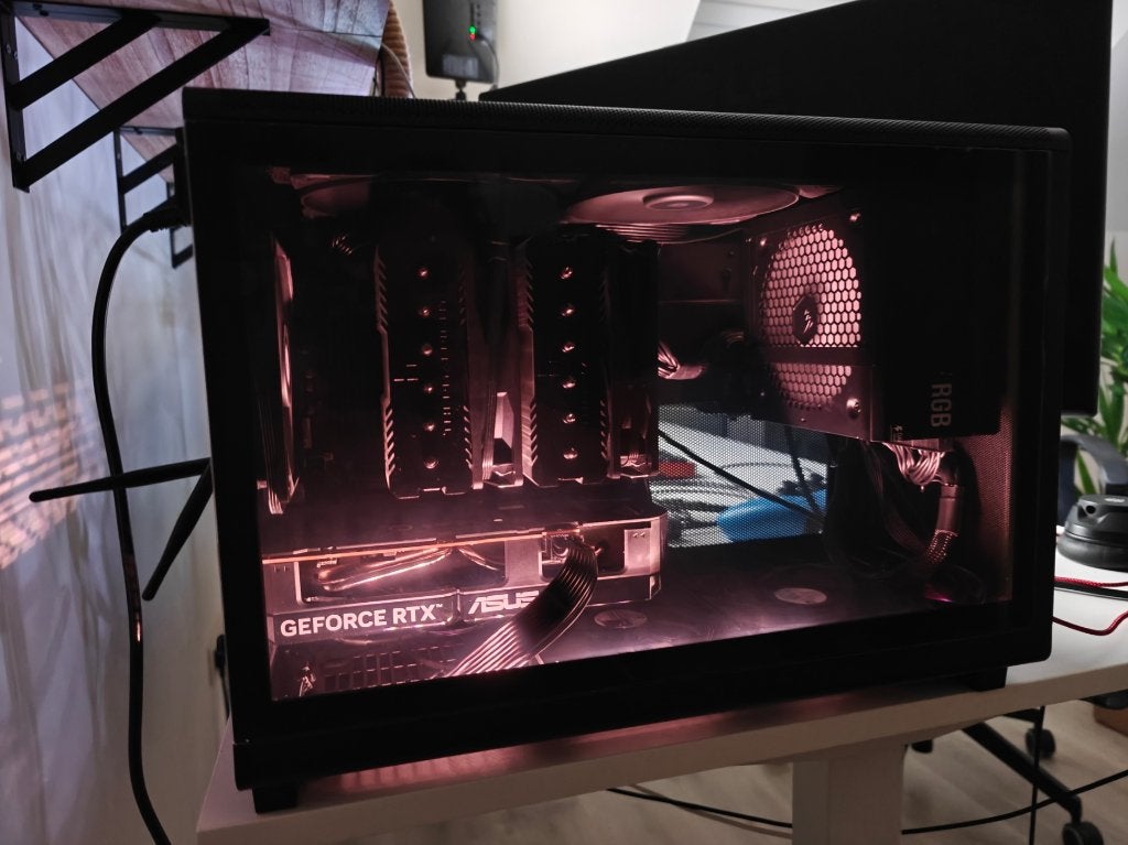 Gaming pc voor Fortnite, CS2 & GTA – RTX 5060 | Ryzen 7, 32 GB, Refurbished, Ophalen of Verzenden, AMD Ryzen 7