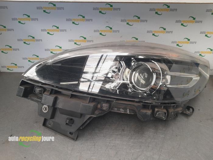 Phare gauche d'un Renault Grand Scenic, Autos : Pièces & Accessoires, Éclairage, Renault, Utilisé, 3 mois de garantie