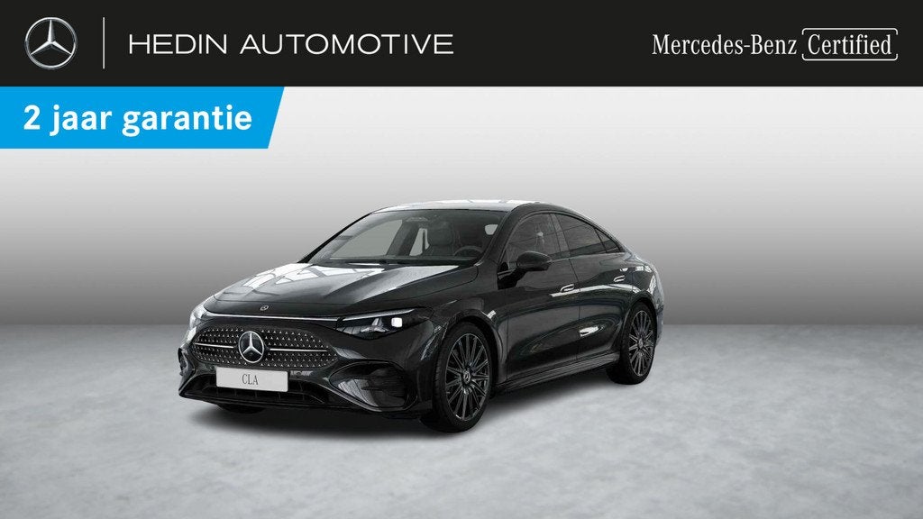 Mercedes-Benz CLA CLA 200 AMG Line | Night Pack | Panoramisc, Stof, Zwart, 4 cilinders, 1586 kg