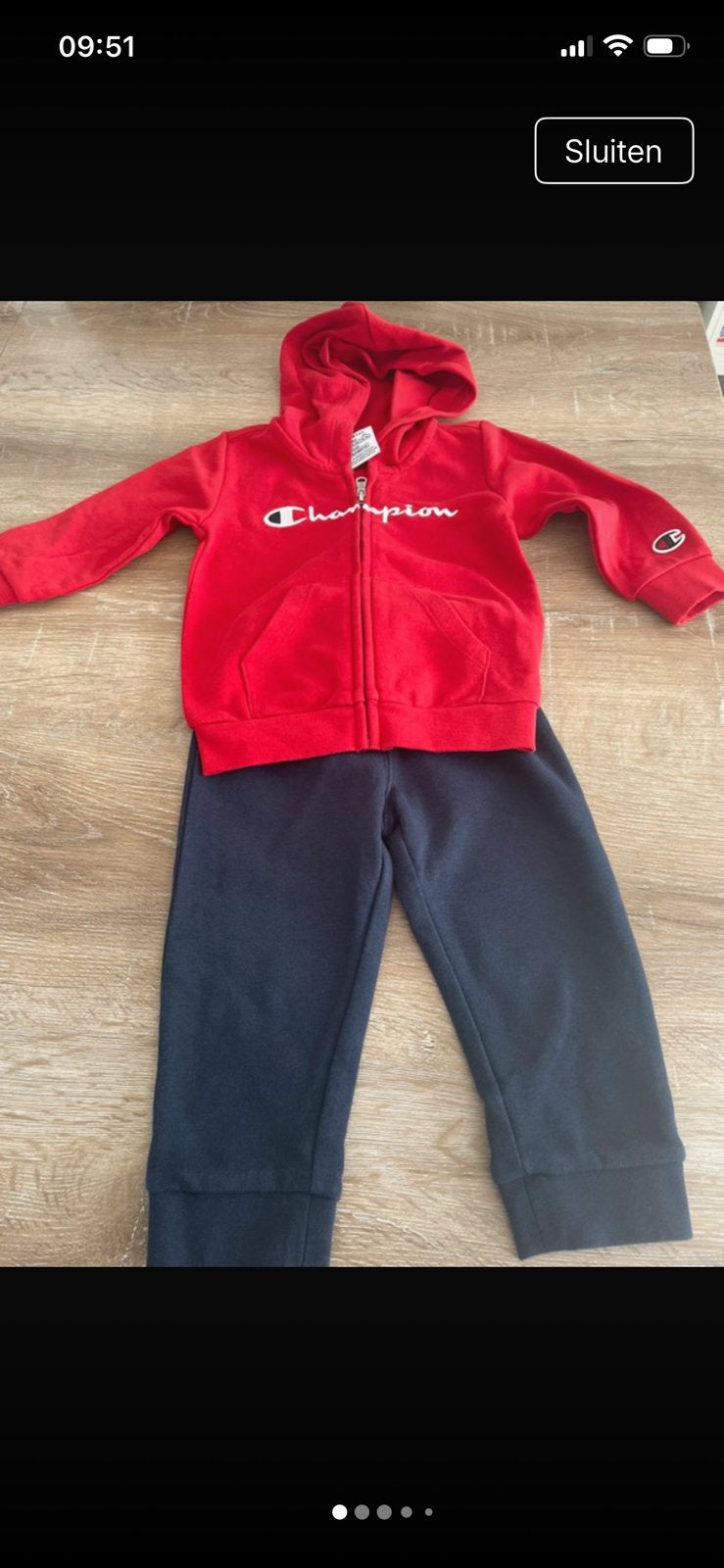 Jogging pakje maat 9 maand merk   Champion, Kinderen en Baby's, Babykleding | Overige, Ophalen, Zo goed als nieuw