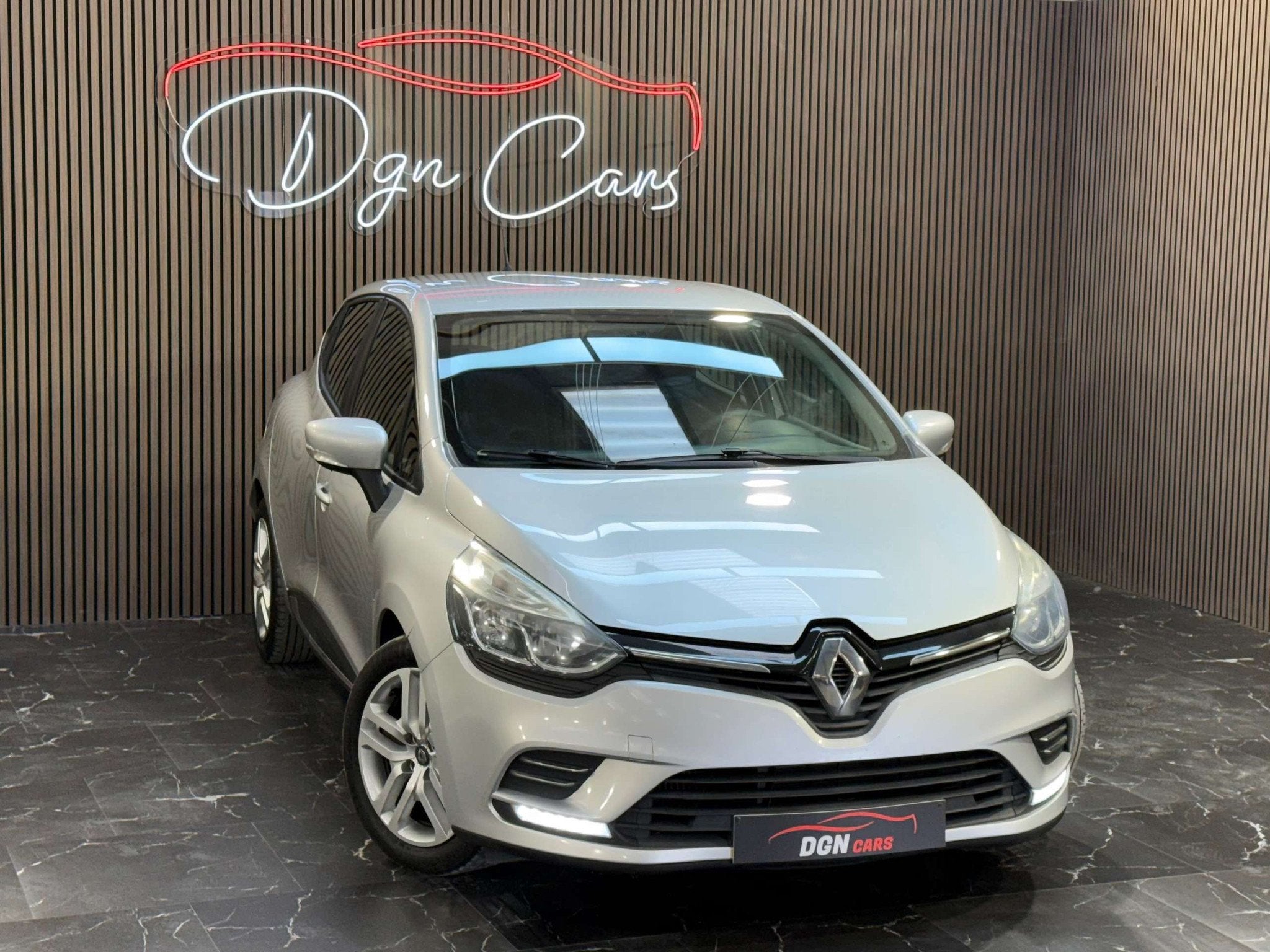 Renault Clio Clio 1.5 dCi Energy Limited, Autos, Achat, Euro 6, Entreprise, Boîte manuelle
