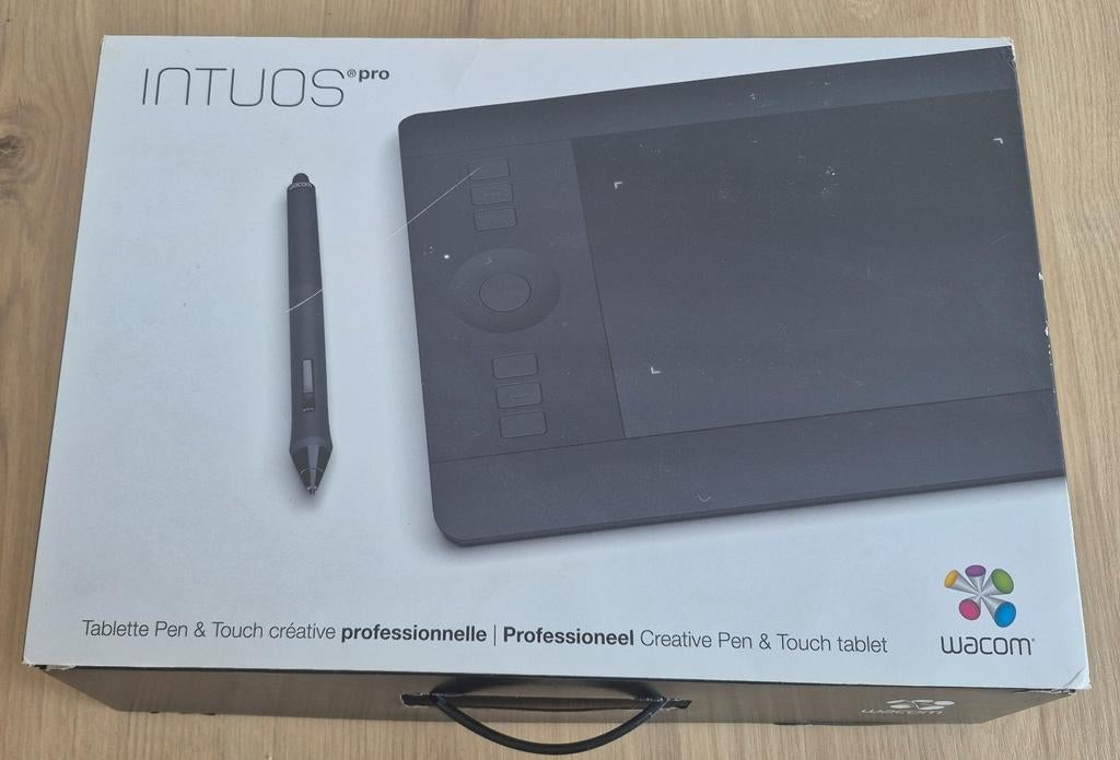 Wacom Intuos Pro Small (pth-451), Computers en Software, Ophalen, Zo goed als nieuw, Wacom