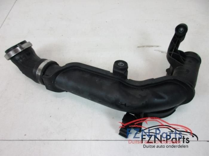 Intercooler Buis Volkswagen Passat (22735104), Auto-onderdelen, Motor en Toebehoren, Gebruikt, Ophalen of Verzenden