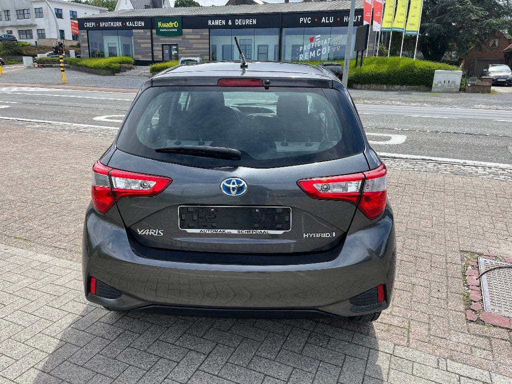 TOYOTA, Argent ou Gris, Achat, Euro 6, Entreprise