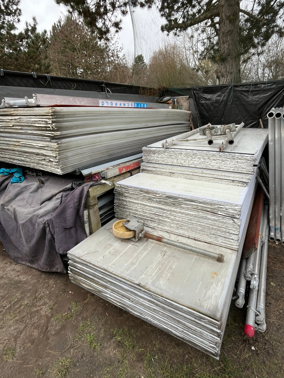 Polycarbonaat platen, Ophalen, Zo goed als nieuw