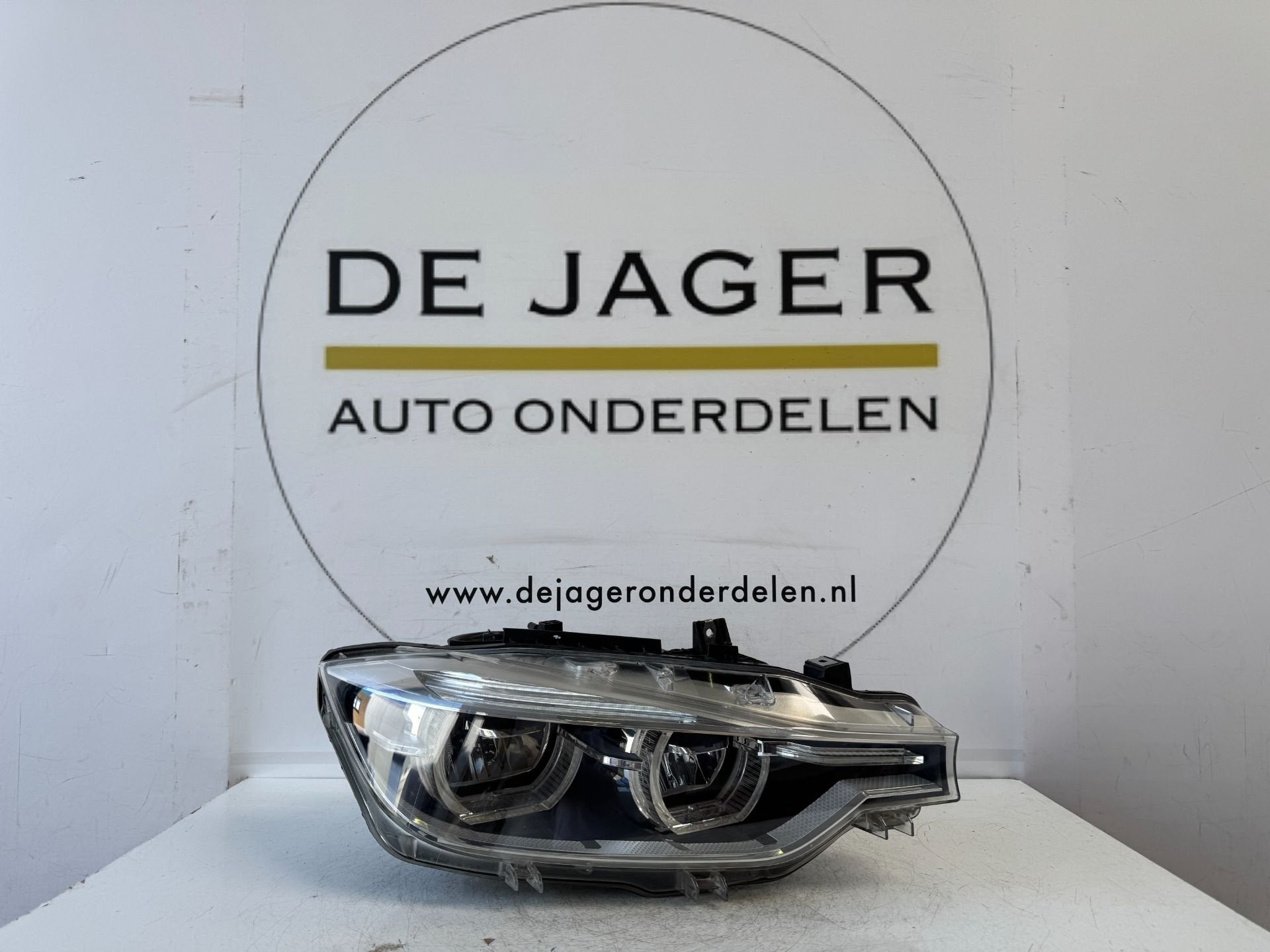 Phares enti rement LED pour BMW S RIE 3 F30 F31 LCI 7471306, Petuelring 130
80788  Munich, DE, Info@bmw.de, Utilisé, BMW