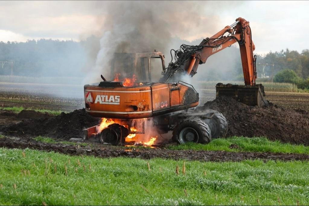 Gezocht: (opknap) graafmachines t/m 18 ton, Ophalen