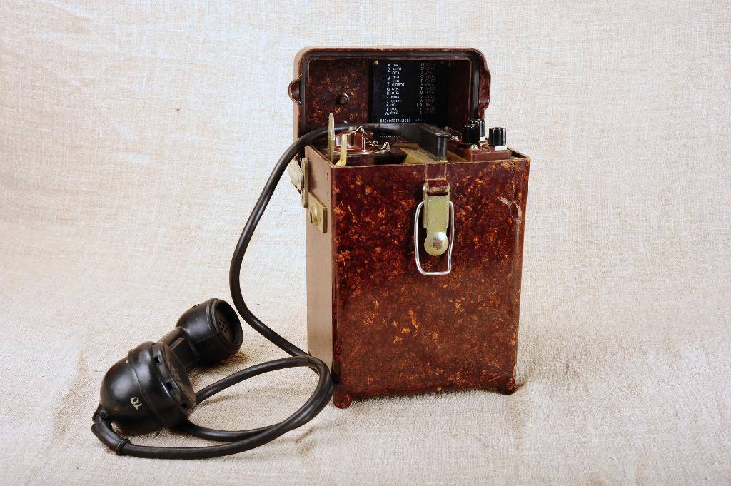 Téléphone de campagne, Enlèvement ou Envoi