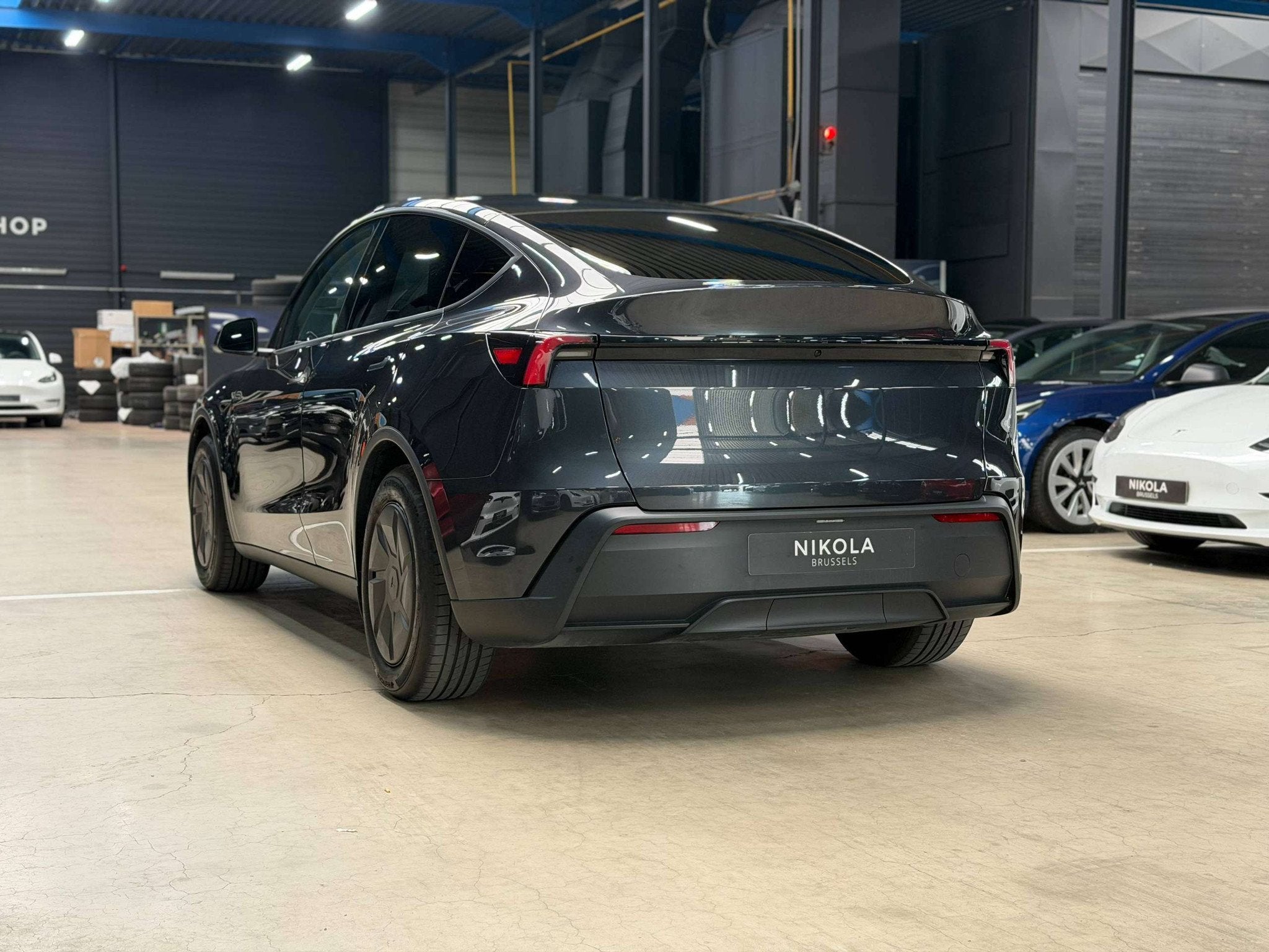 Tesla Model Y JUNIPER - LOW KM - AP - RWD - STEALTH GREY, Auto's, Tesla, Automaat, https://public.car-pass.be/vhr/0f418b64-f0ad-4462-b748-32c4ec9b14a1