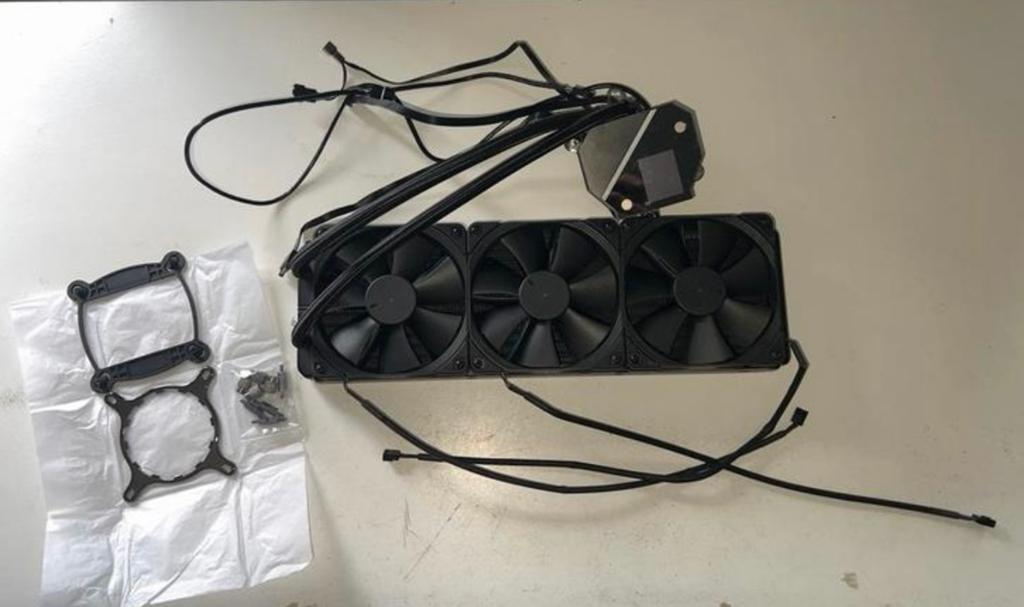 asus rog strix liquid cpu cooler black edition, Ophalen, Gebruikt, Waterkoeling