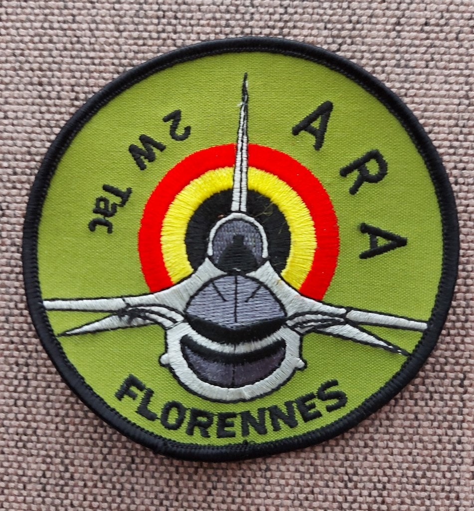 Lot brodé de 2 W Tac Florennes, Envoi, Armée de l'air, Emblème ou Badge