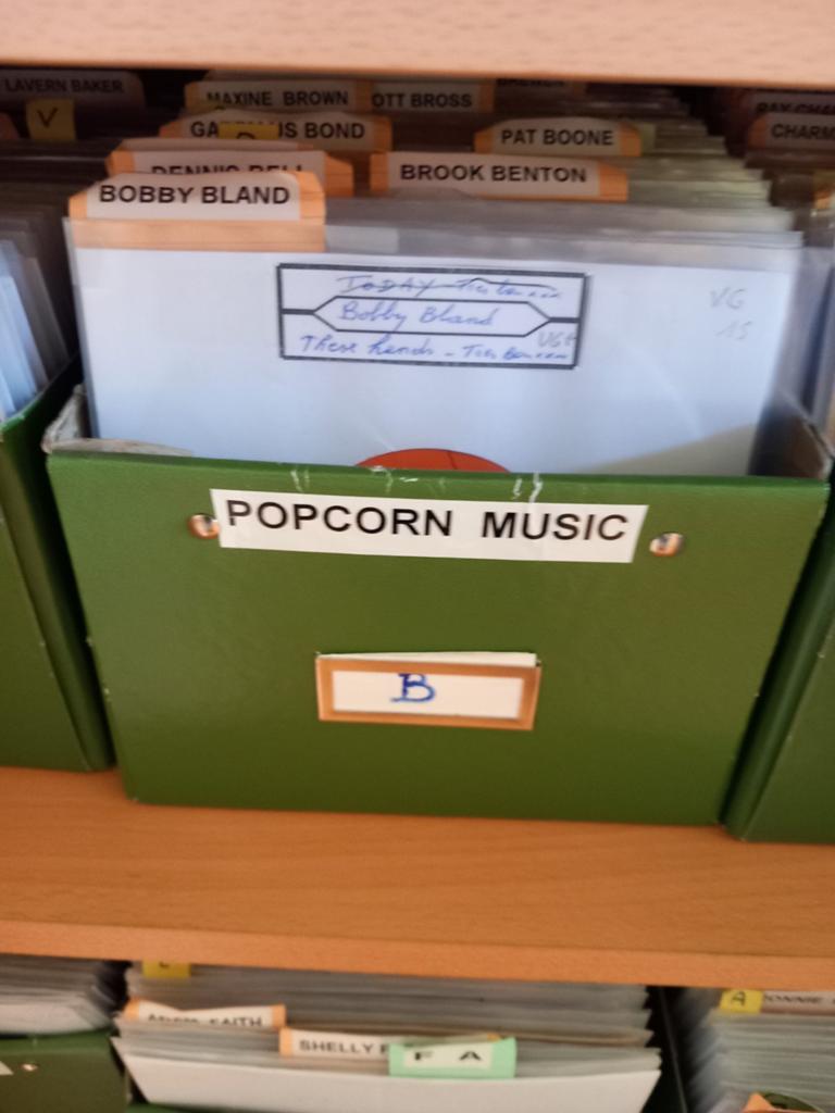 LOT VAN POPCORN R&B OLDIES  US UK 45T