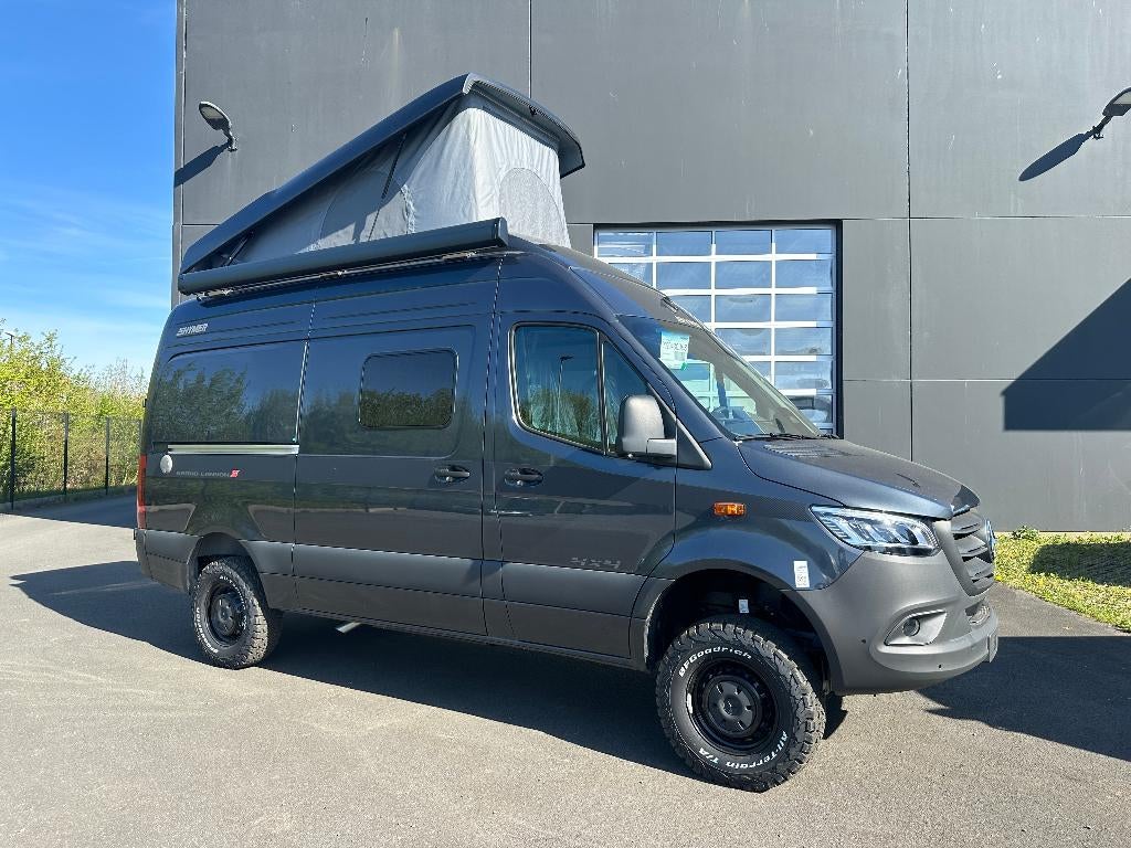 Hymer Grand Canyon S 4x4 campervan, Jusqu'à 4, Réfrigérateur, 5 à 6 mètres, Diesel