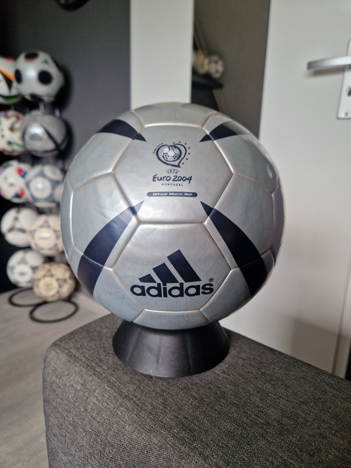Adidas Roteiro OFFICIAL MATCHBALL (EK 2004), Ophalen of Verzenden