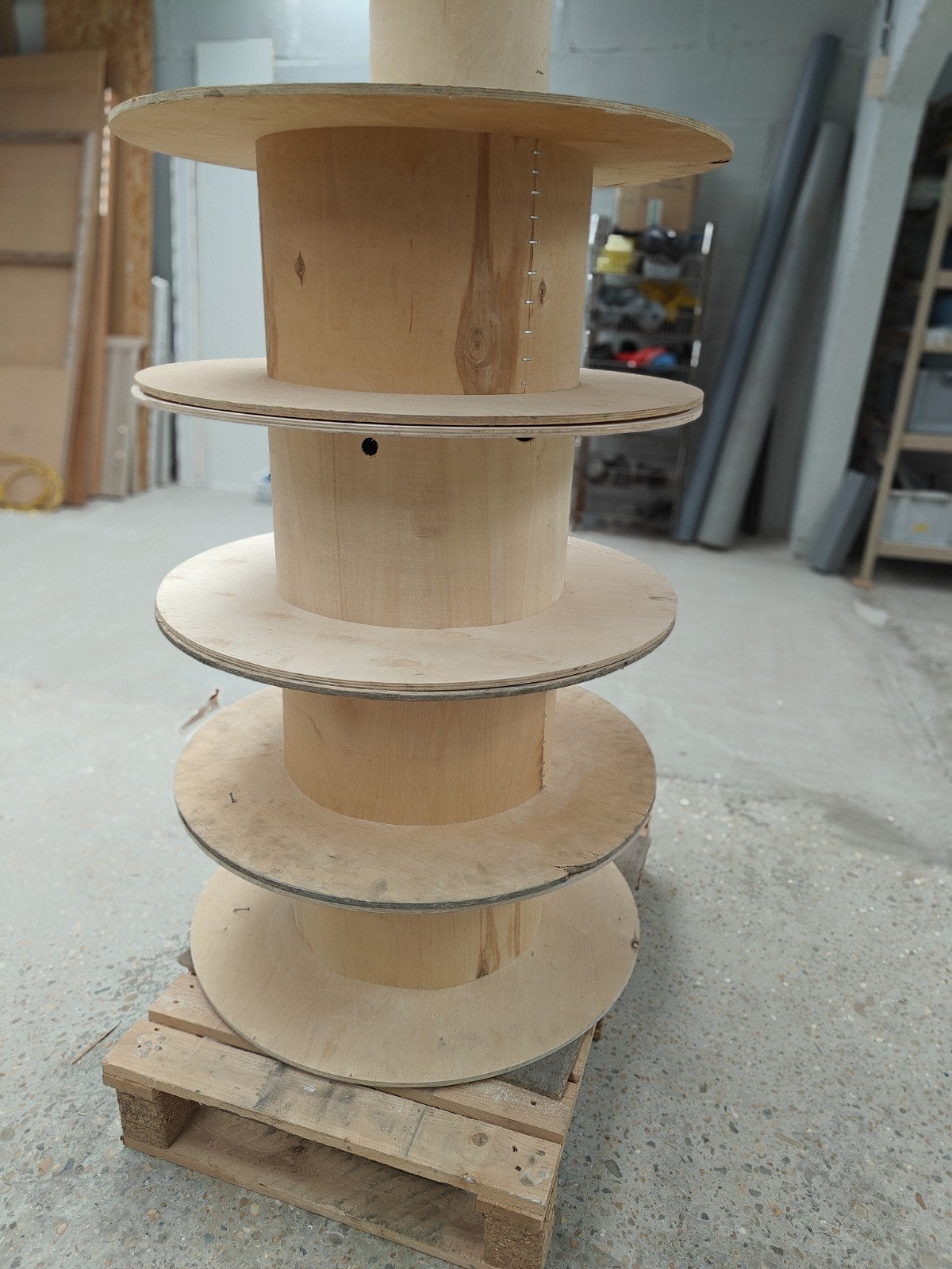 Houten bobijnen, rollen, haspels, Ophalen