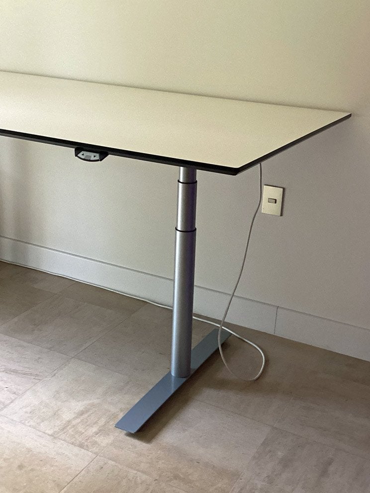 Bureau réglable en hauteur, Autres marques, Autres types, Électrique, Classique