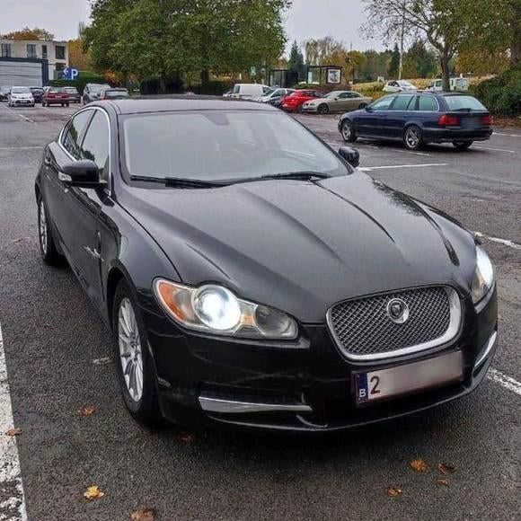 Jaguar XF 2.7 V6 Diesel, met keuring voor verkoop, Auto's, Jaguar, Automaat, Achterwielaandrijving, Zwart, Zwart