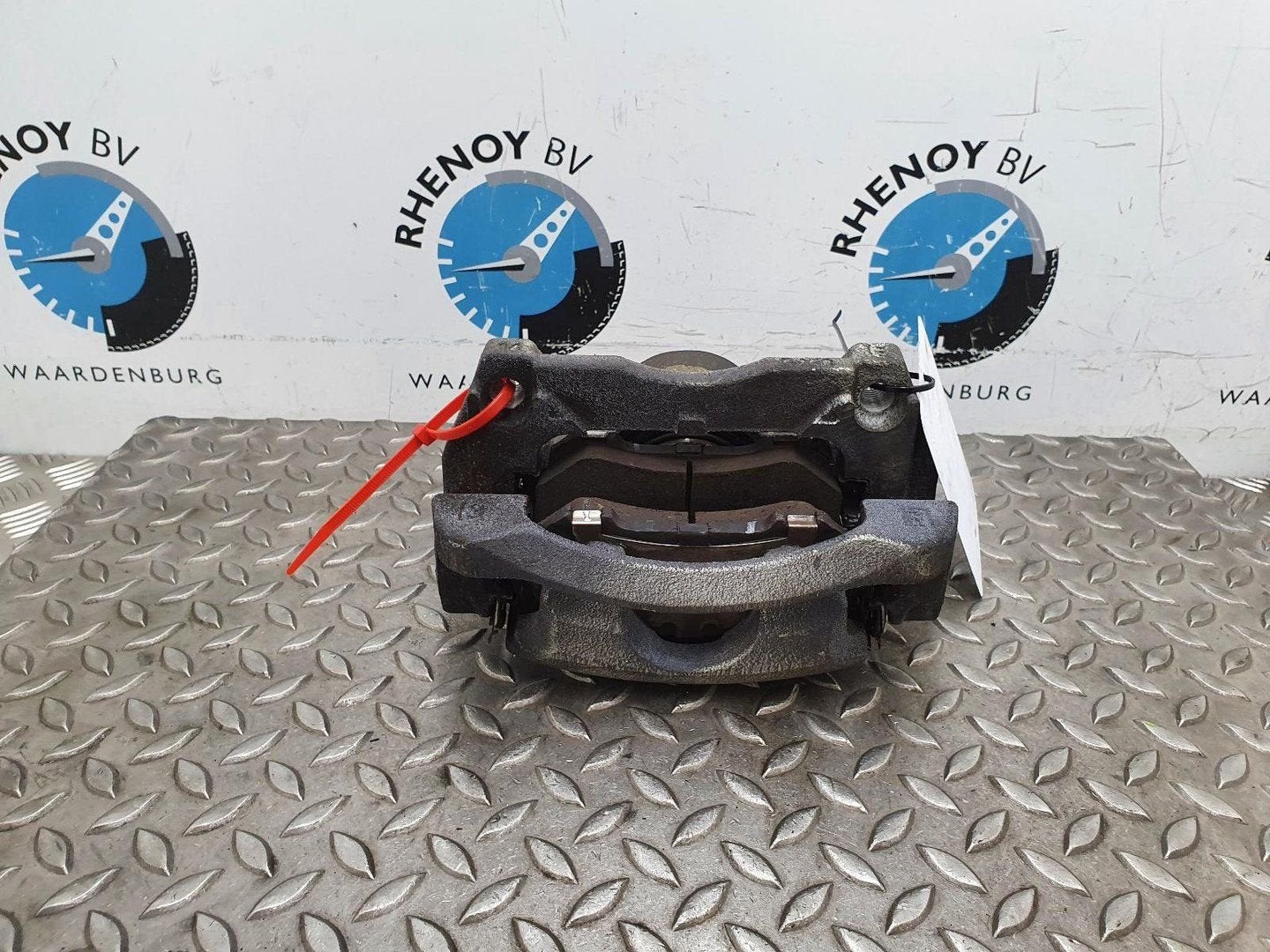 NISSAN QASHQAI TEKNA REM KLAUW 2019, Ophalen of Verzenden, Gebruikt, ARN erkend