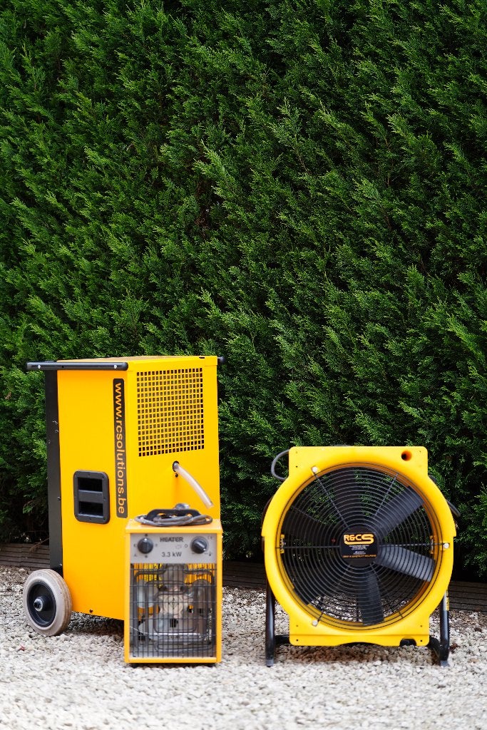 Bouwdrogers te huur, Doe-het-zelf en Bouw, Verwarming en Radiatoren, Ophalen, Zo goed als nieuw, Radiator
