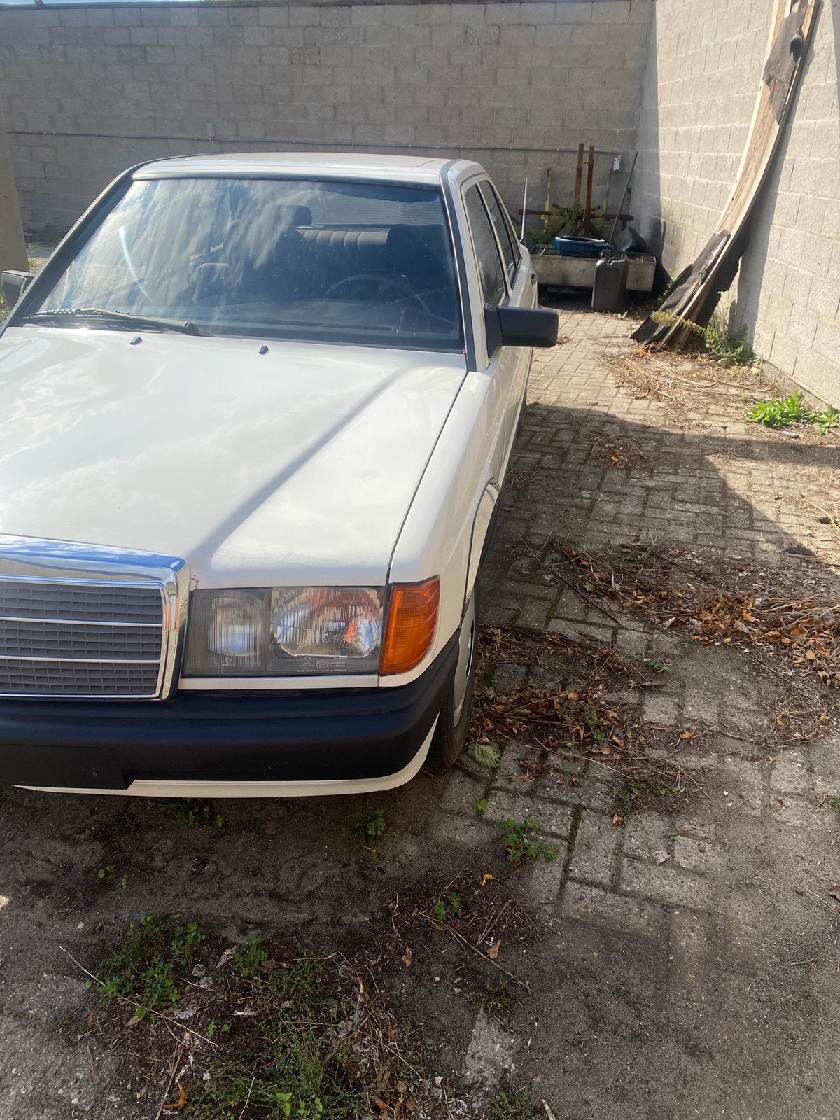 Mercedes 190 E , 2,0 benzine van 1984, foto 2
