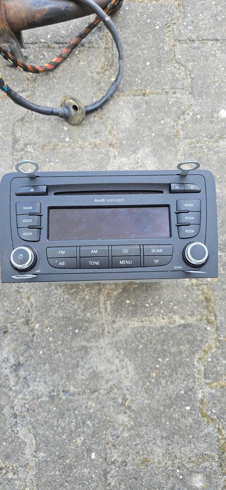 Autoradio 2DIN, 1 ÉCRAN TACTILE, 1 NORMAL, Enlèvement, Comme neuf