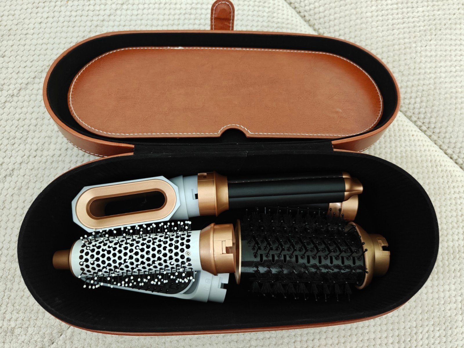 Tutabelle - Multistyler haarföhn (6 opzetstukken), Handtassen en Accessoires, Uiterlijk | Haarverzorging, Ophalen of Verzenden