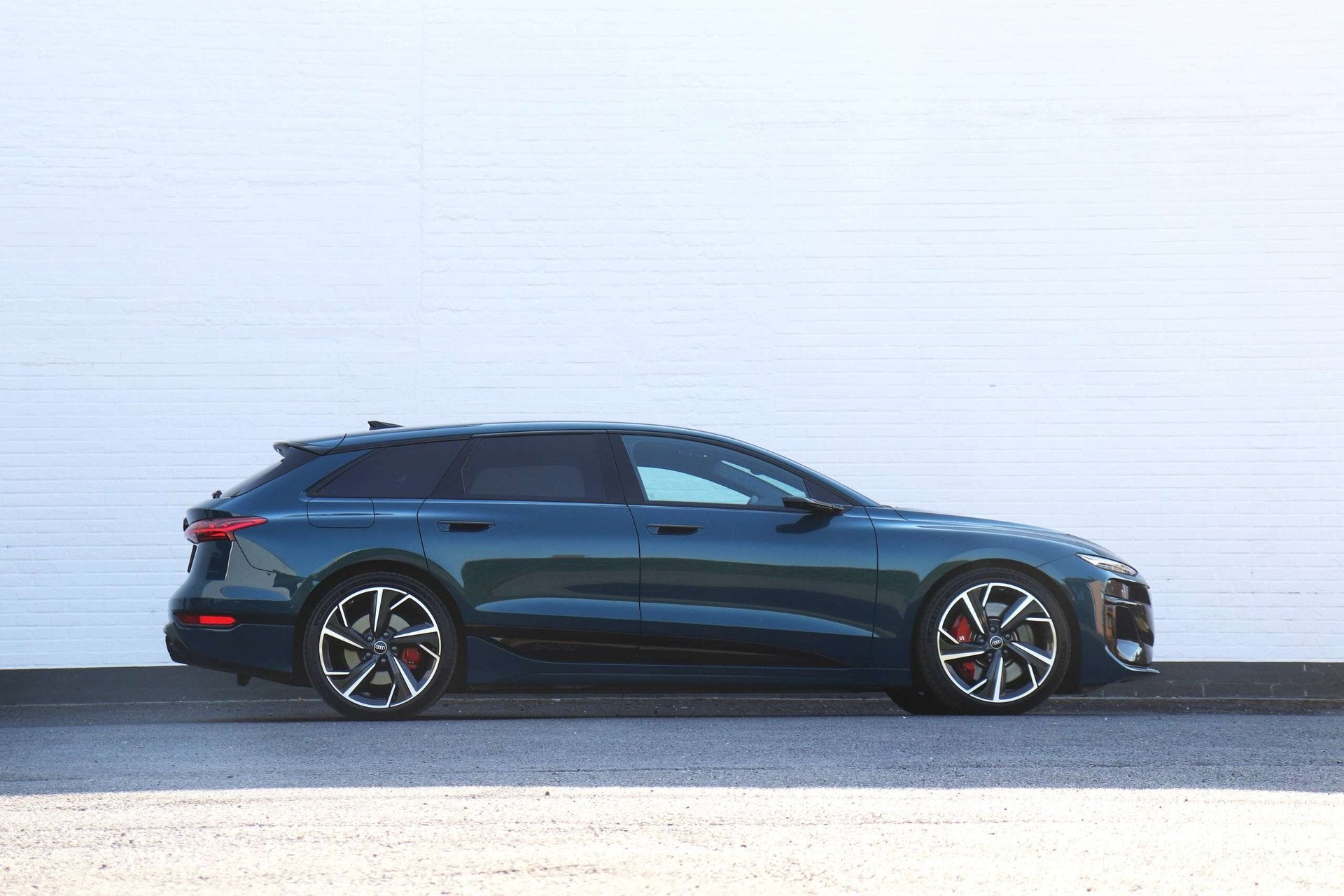 Audi S6 e-tron Avant 100 kWh Quattro - AudiExclusive/360/HUD, Auto's, Automaat, Gebruikt, https://public.car-pass.be/vhr/c944717a-b6f7-454f-9176-b432b64ca551