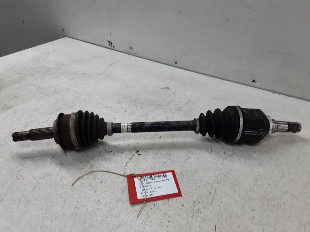 CARDAN AVANT GAUCHE (TRANSMISSION) Toyota Yaris III (P13), Mevr. I. Hauben, Toyota, Utilisé, Rue de l'Espoir 34 34
4030  GRIVEGNÉE, BE