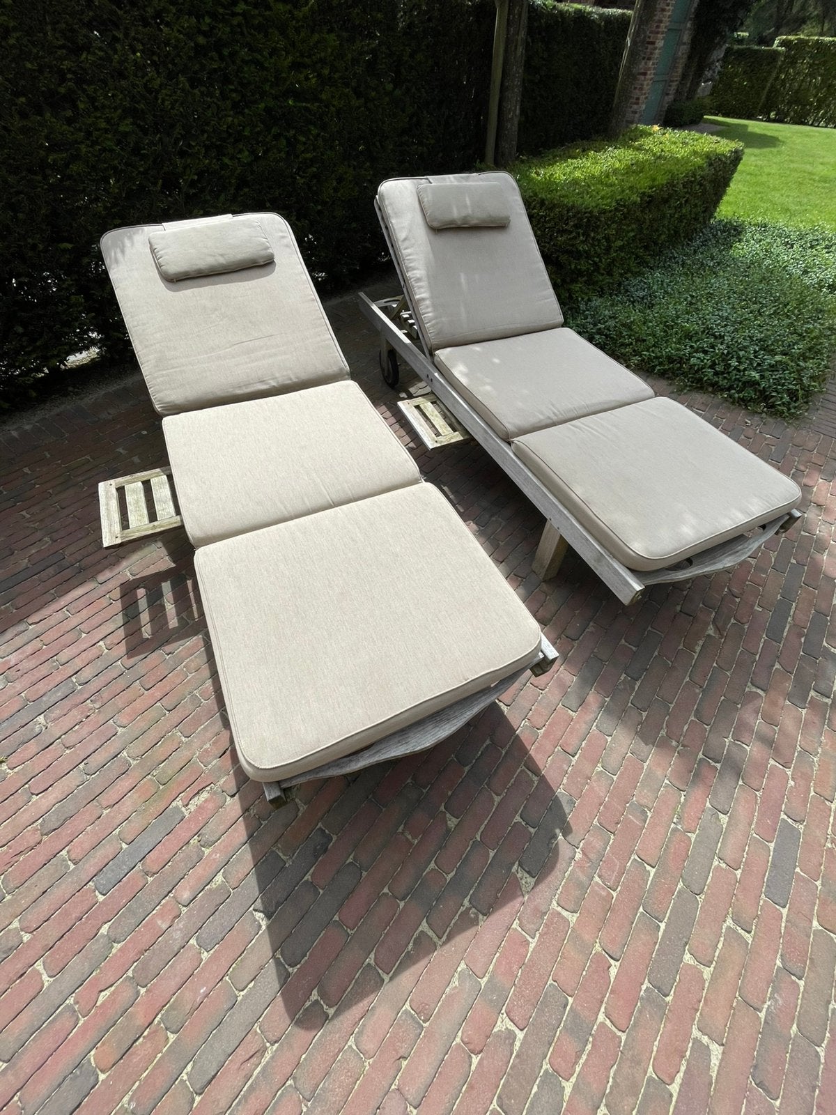2x Teak ligbedden met kussen Wood Wood & Co, Tuin en Terras, Ligbedden, Ophalen, Gebruikt