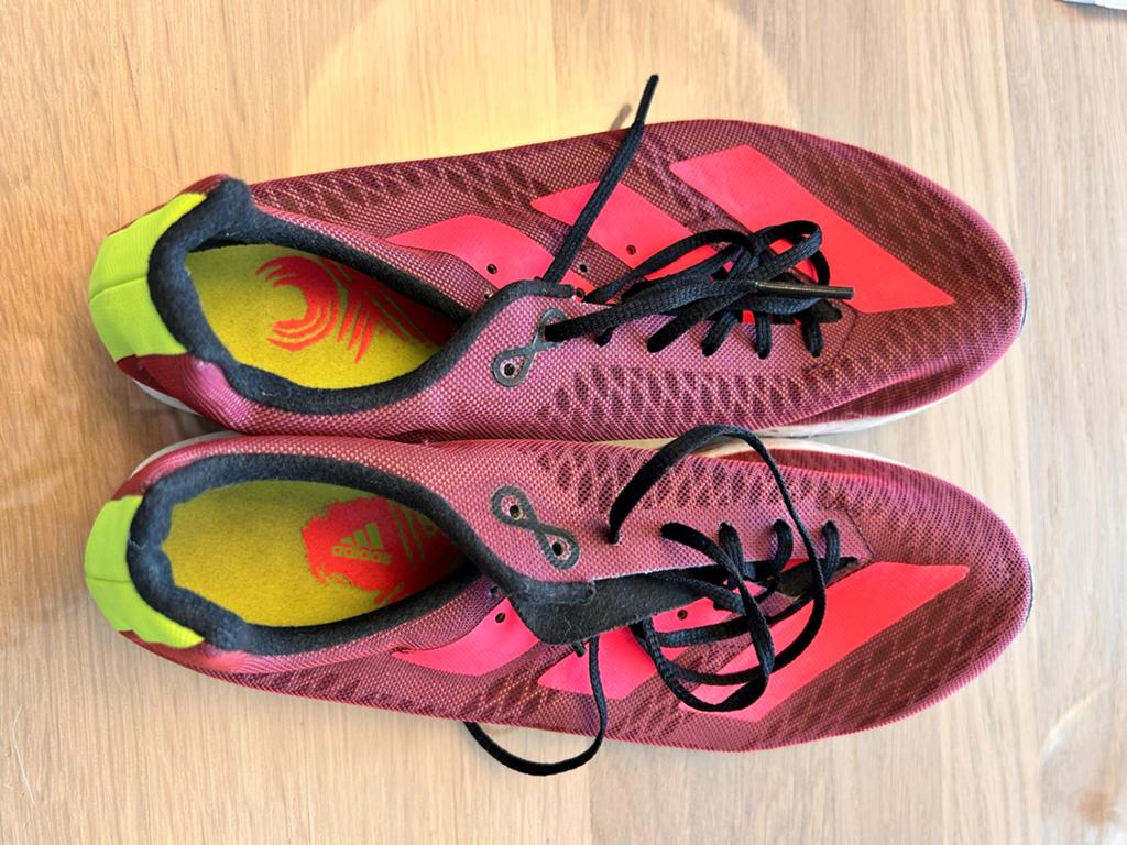 Spikes Adizero XCS 36,5, Enlèvement ou Envoi, Comme neuf, Spikes