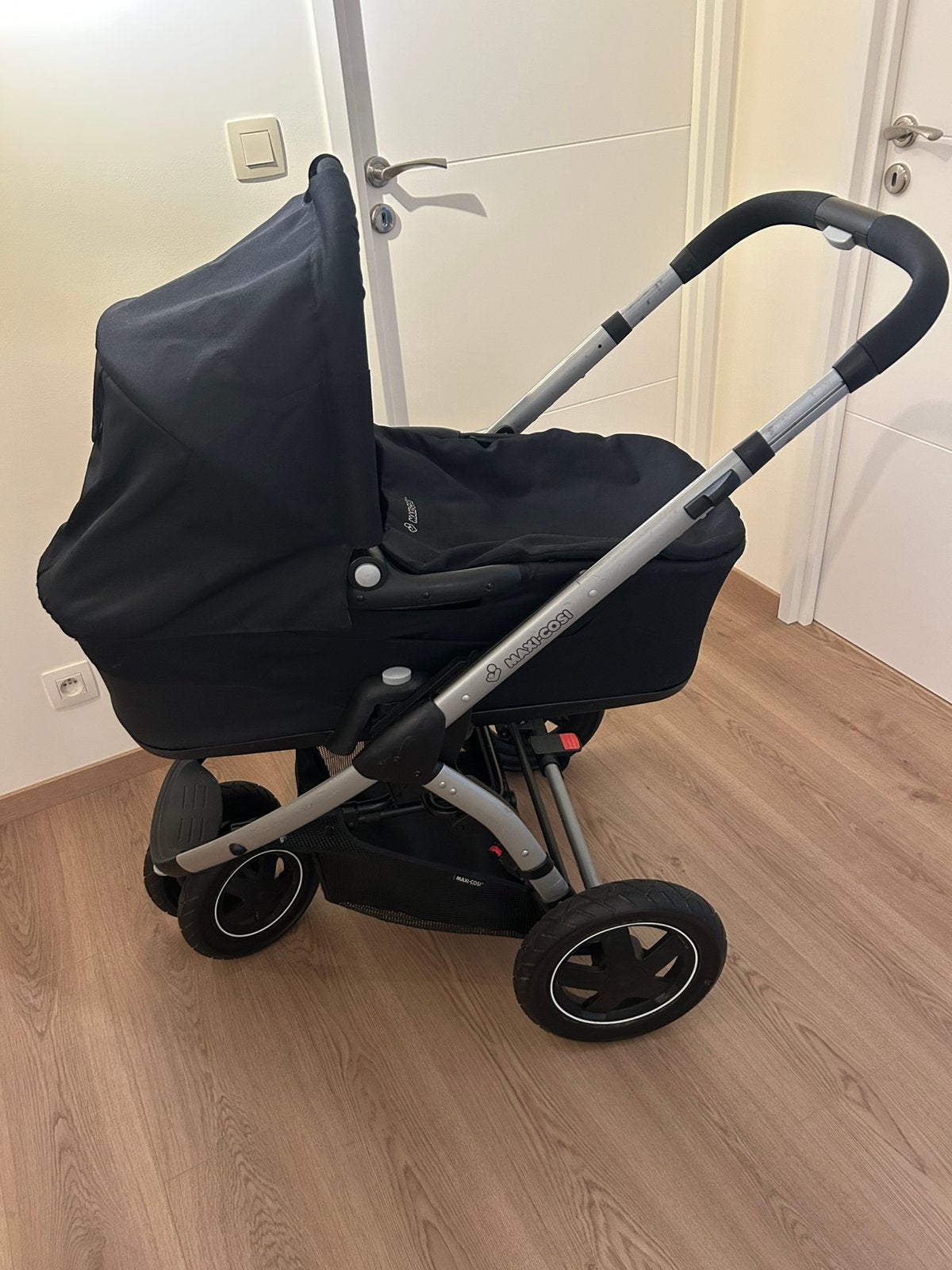 Poussette/lit de voyage Maxi Cosi, Enlèvement, Comme neuf, Poussette