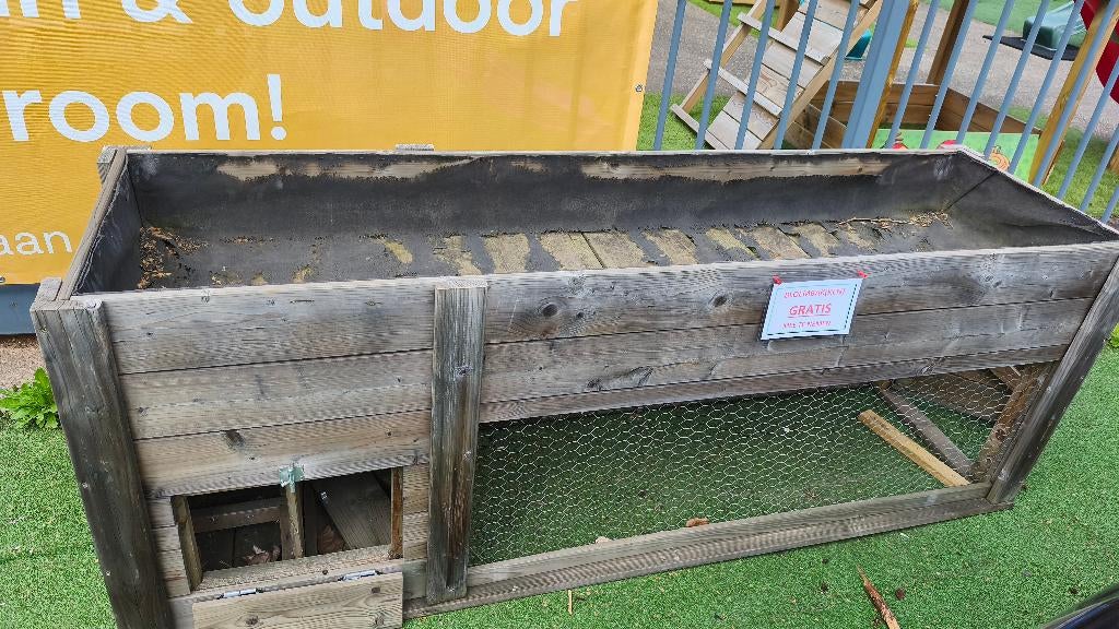 konijnenverblijf met bloembak, gratis mee te nemen, Dieren en Toebehoren, Ophalen, Gebruikt, Overige typen