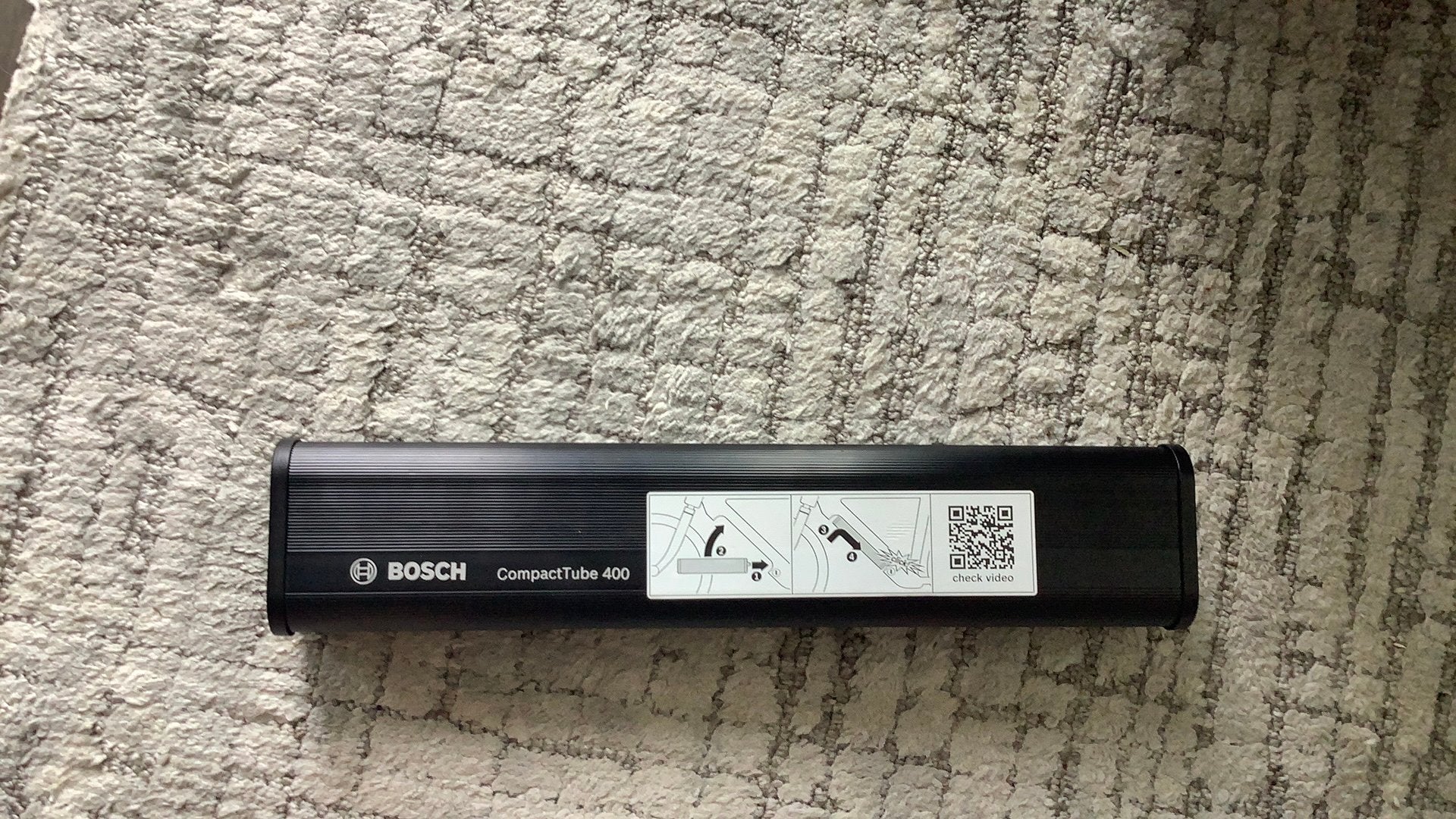 Batterij Bosch compact Tube 400. Laad niet meer op 100€, Fietsen en Brommers, Ophalen, Zo goed als nieuw