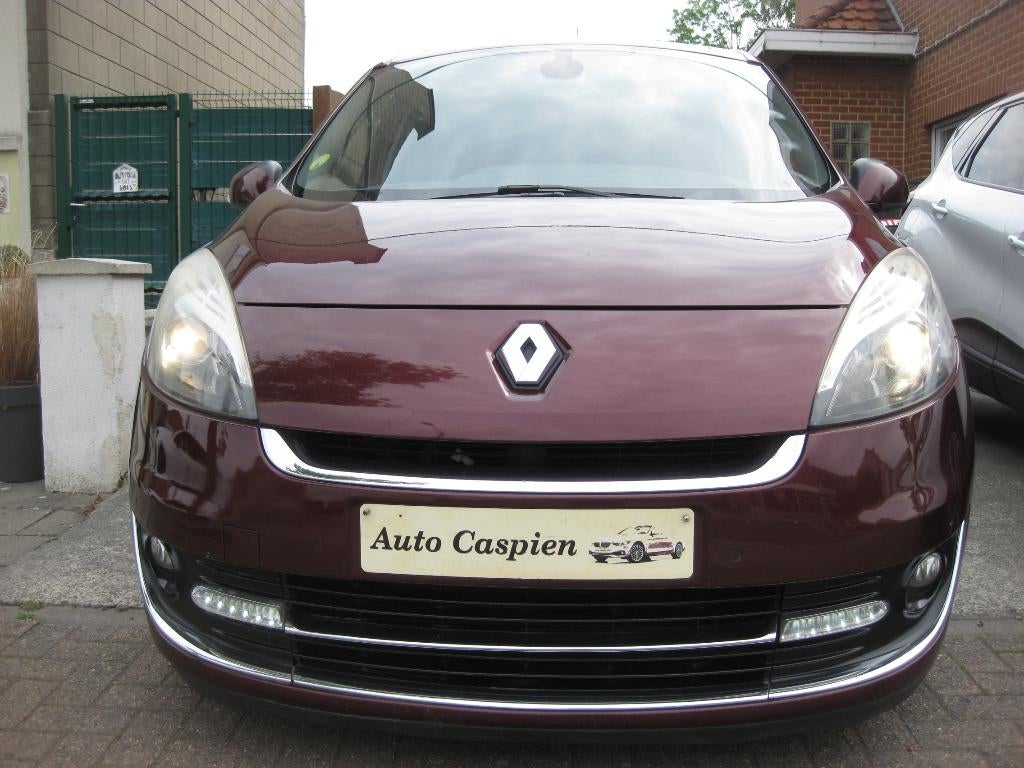 Renault Grand Scenic 7 places 1.6 Diesel 96Kw Full Ct ok, Auto's, Monovolume, Automatische klimaatregeling, Zwart, 4 cilinders