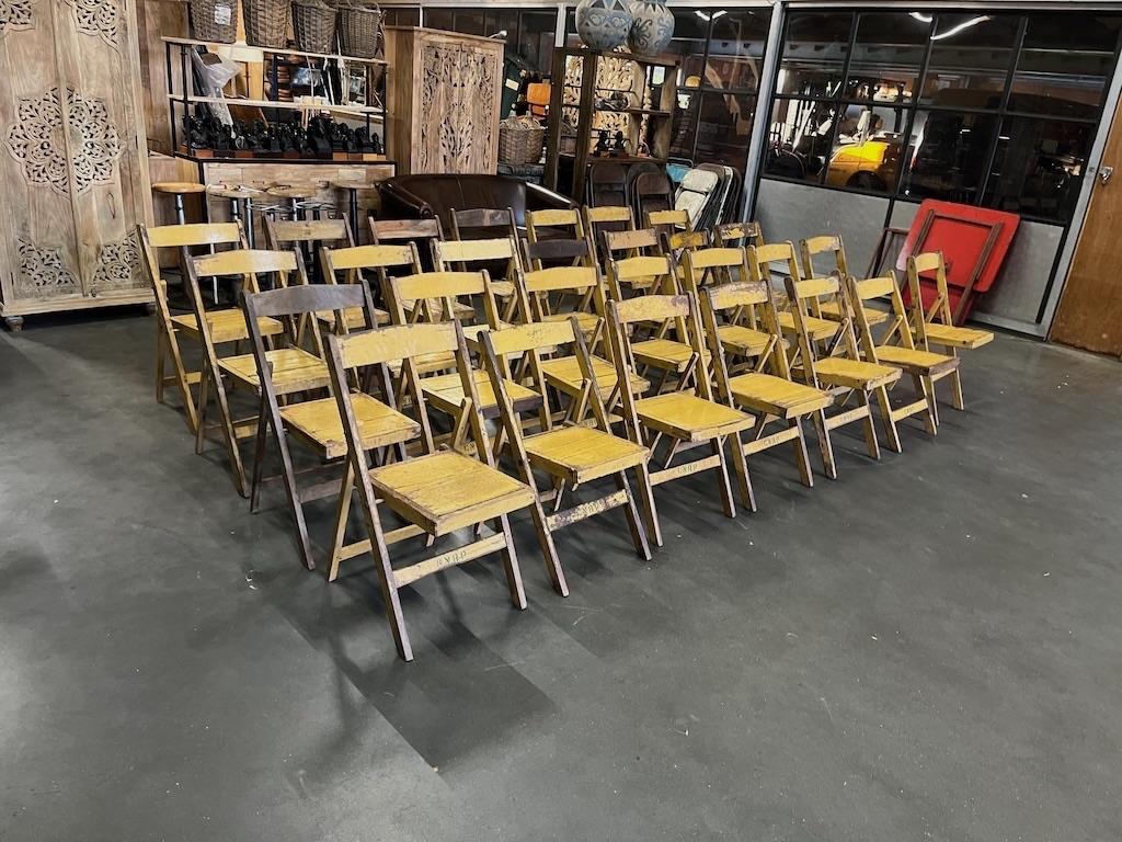 100 chaises pliantes anciennes d'Inde de couleur jaune, Autres couleurs, Enlèvement, Bois, Ibiza/Boho/Botanisch/Vintage/Industrieel