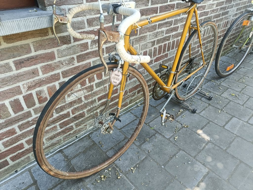 3 vélos rétro (1 vélo de course) et 2 vélos de ville, Vélos & Vélomoteurs, 55 à 59 cm, Enlèvement, Années 60 ou plus récent