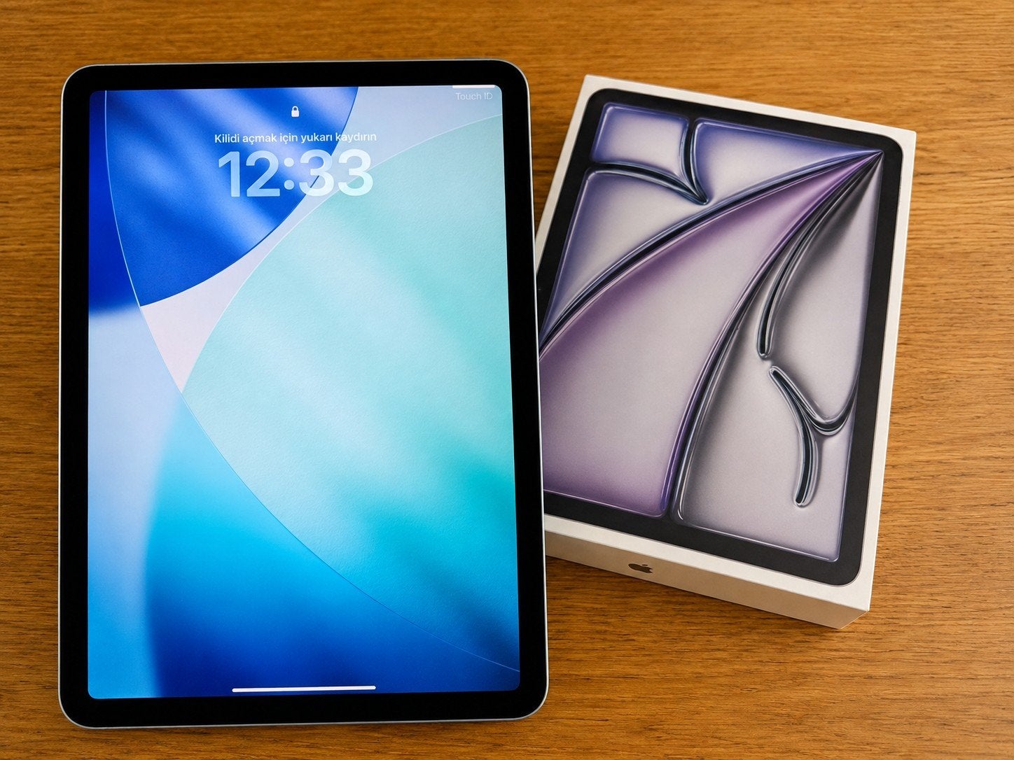 iPad Air 11-inch M3 – Batterij 100% – Garantie tot december, Informatique & Logiciels, Apple iPad Tablettes, Gris, 11 pouces, Enlèvement