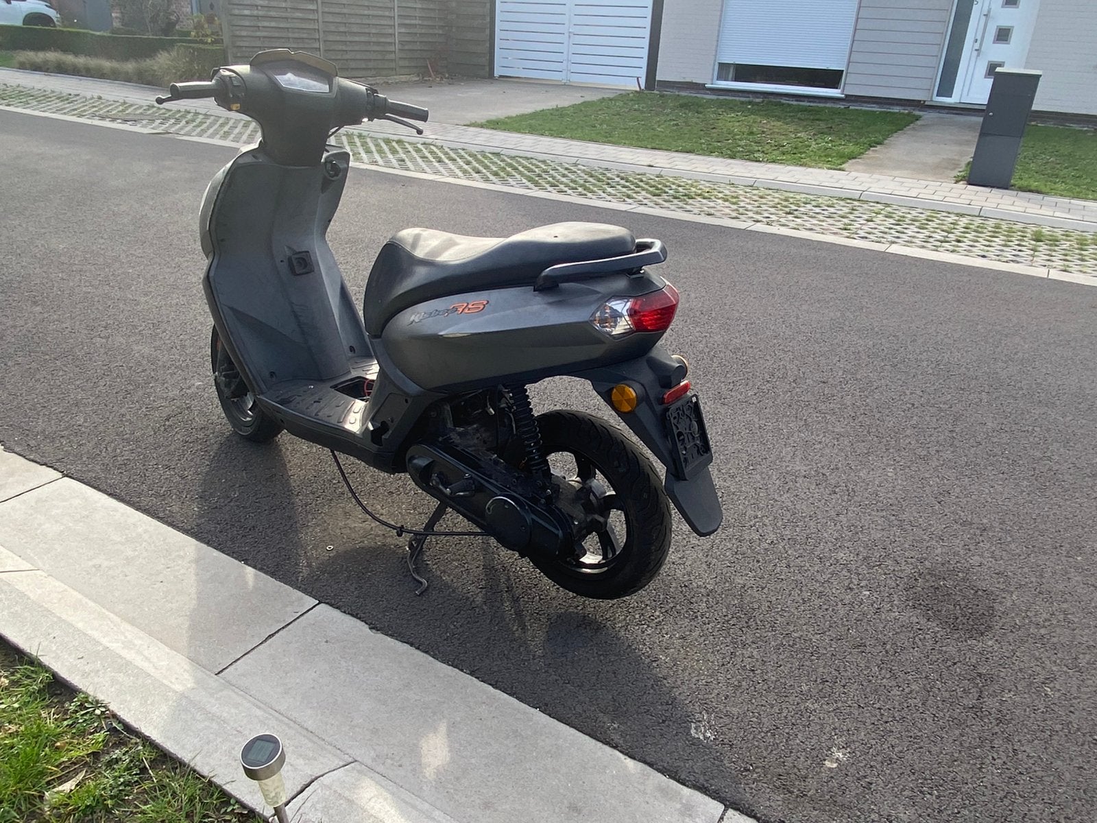 Peugeot Kisbee onderdelen, Ophalen, Zo goed als nieuw, Carburateur, Peugeot