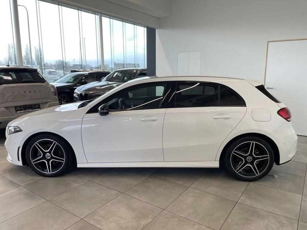 Mercedes-Benz A AMG Pakket / Digital dash / Automaat / Head, Auto's, Automaat, 116 pk, 5 deurs, 111 g/km
