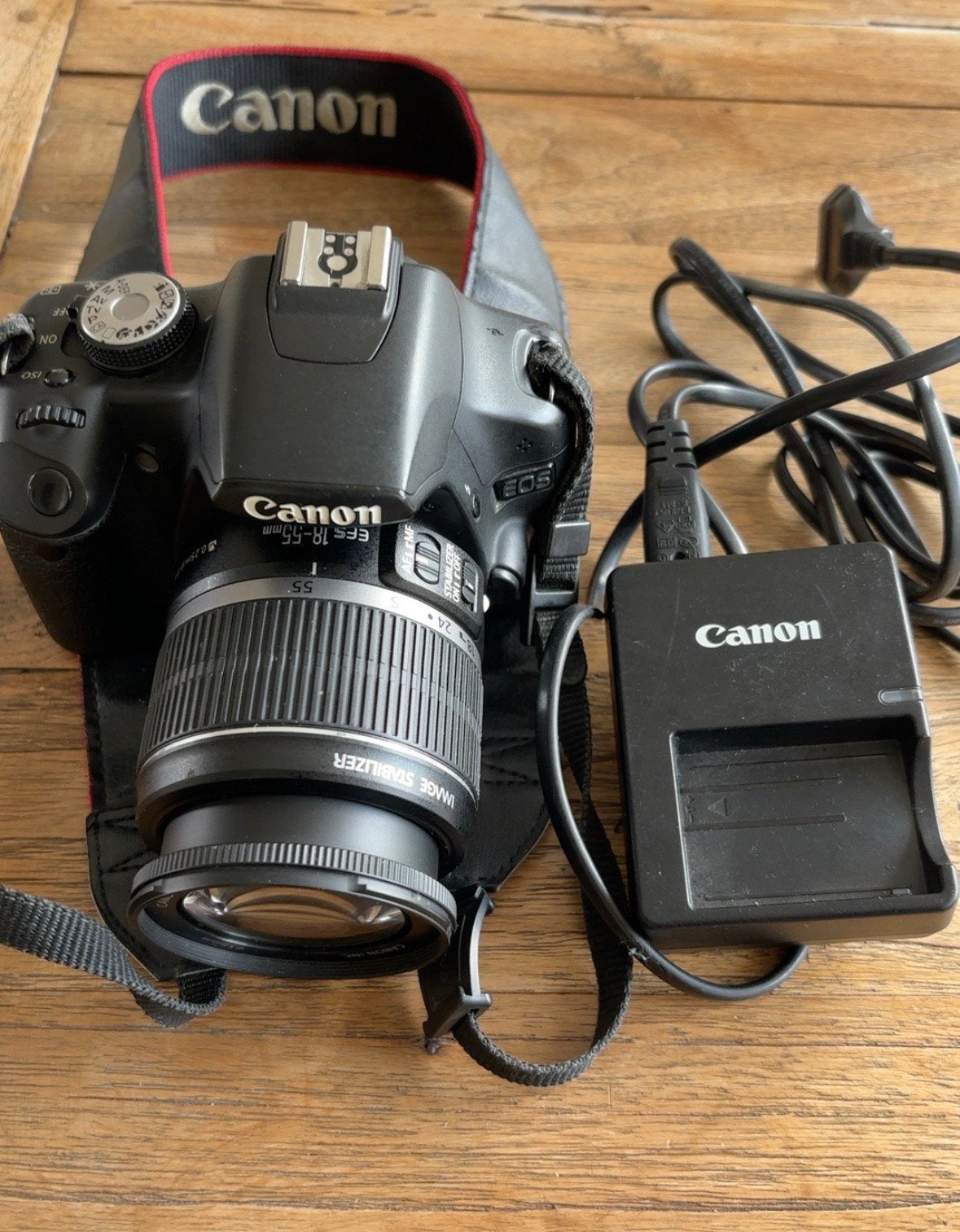 Canon EOS 500D + EF-S 18-55mm IS lens + oplader, Audio, Tv en Foto, Gebruikt, Canon, Beeldstabilisatie, Ophalen of Verzenden