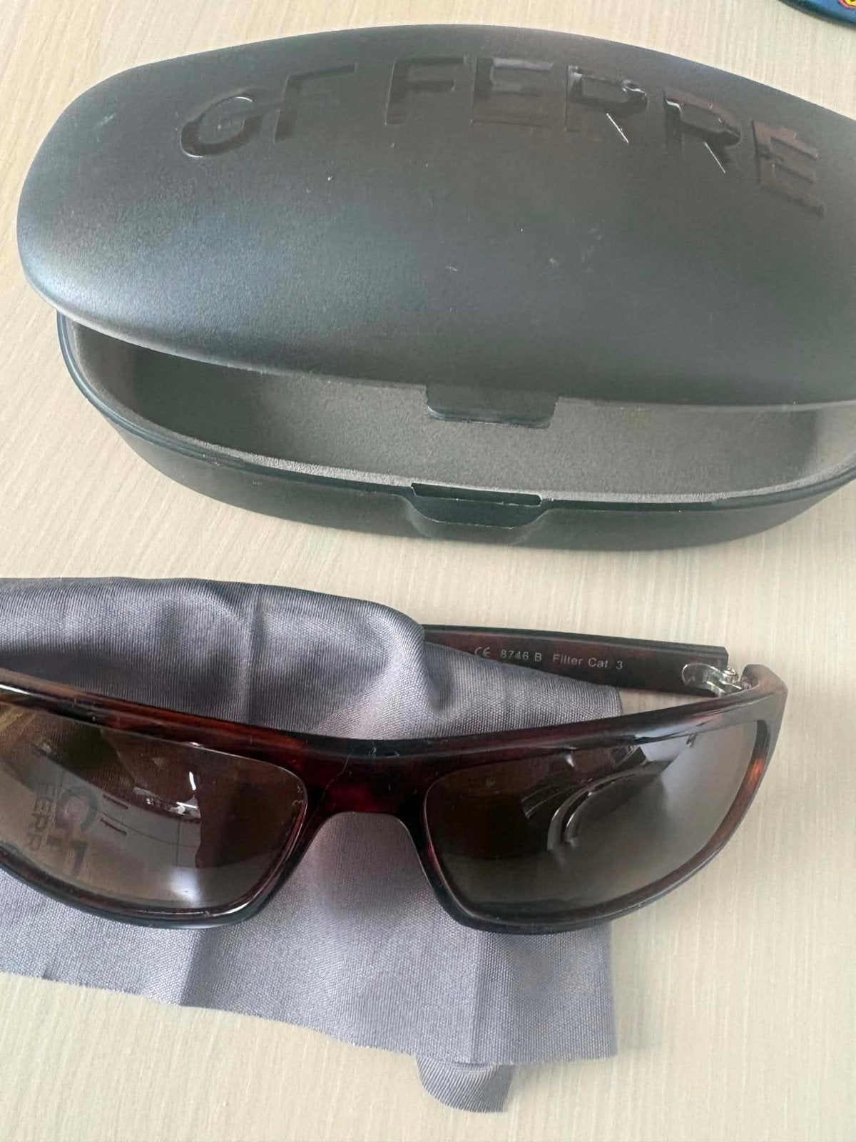 GF FERRÉ, Handtassen en Accessoires, Zonnebrillen en Brillen | Dames, Ophalen