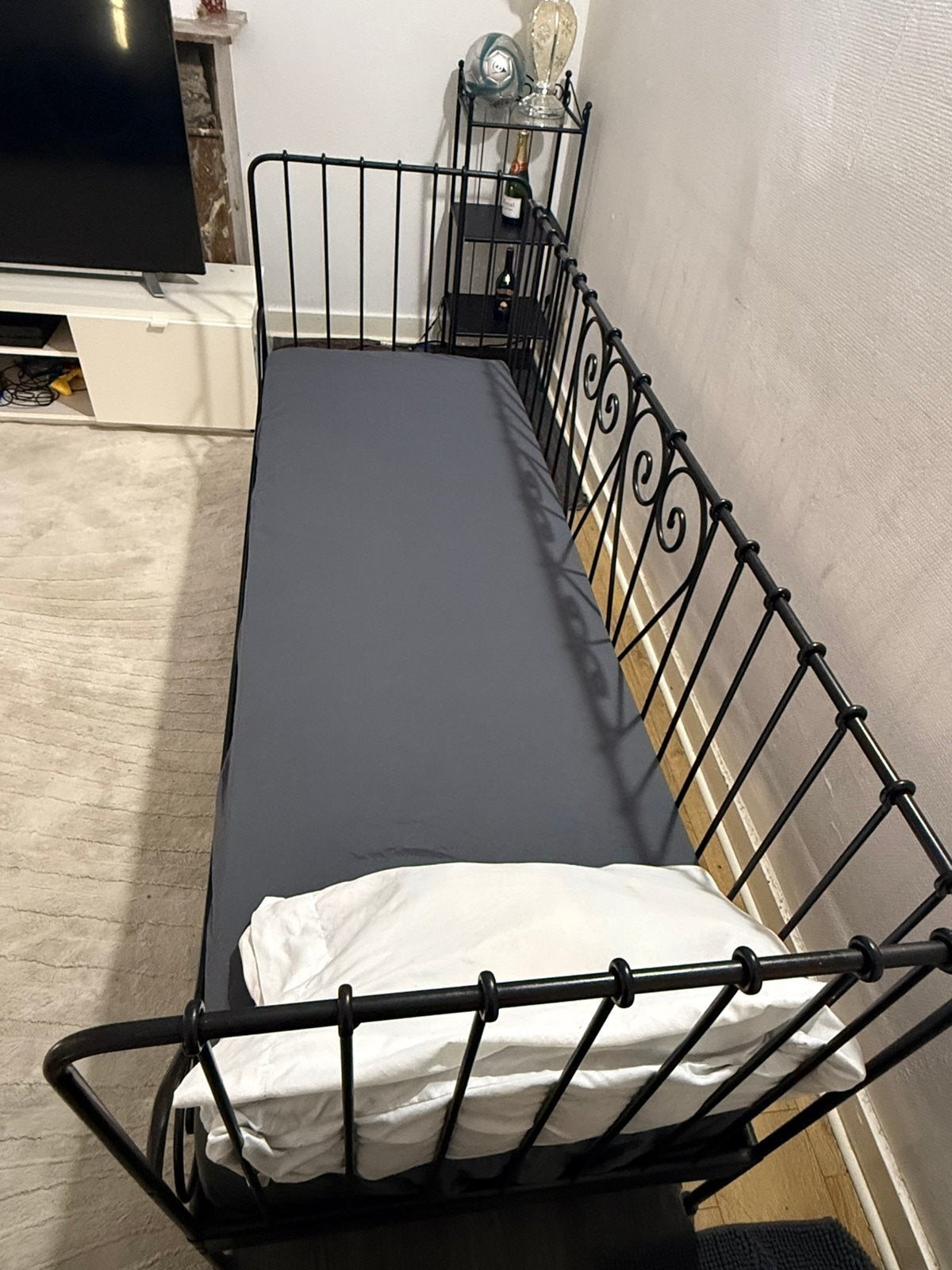 Canapé/Lit meldal IKEA 1 place 90*200 matelas+sommier inclus, Maison & Meubles, Chambre à coucher | Canapés-lits, Enlèvement, Comme neuf