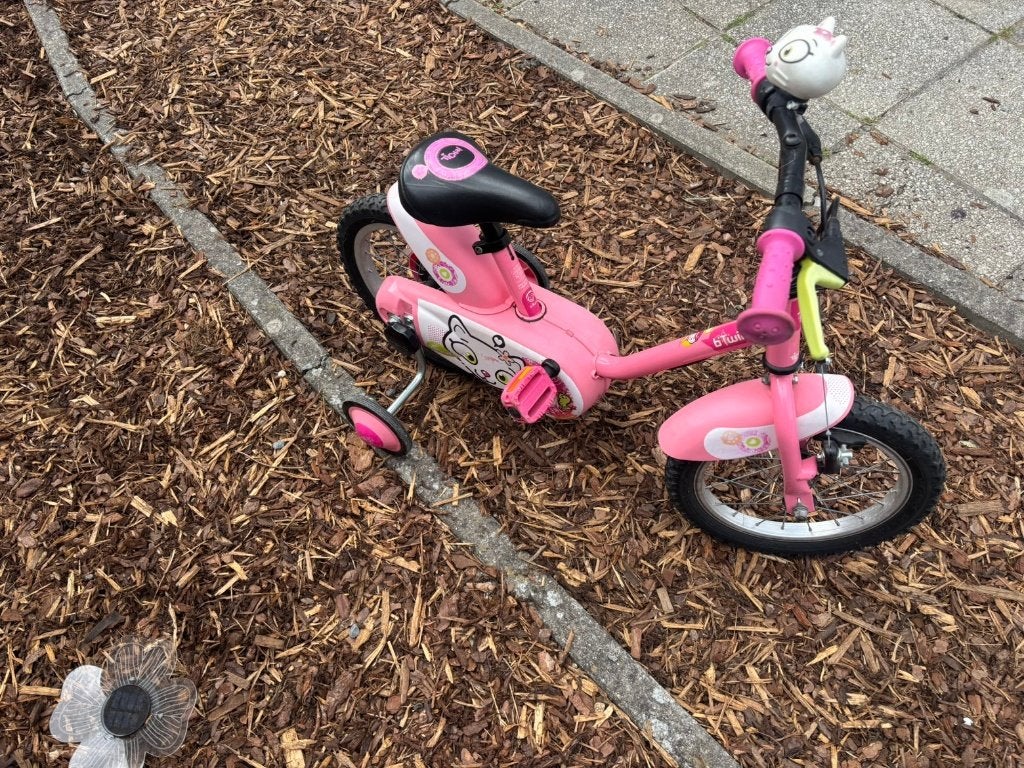 Kinderfiets b-twin 14 inch, Fietsen en Brommers, Ophalen, Zijwieltjes, B twin, Minder dan 16 inch