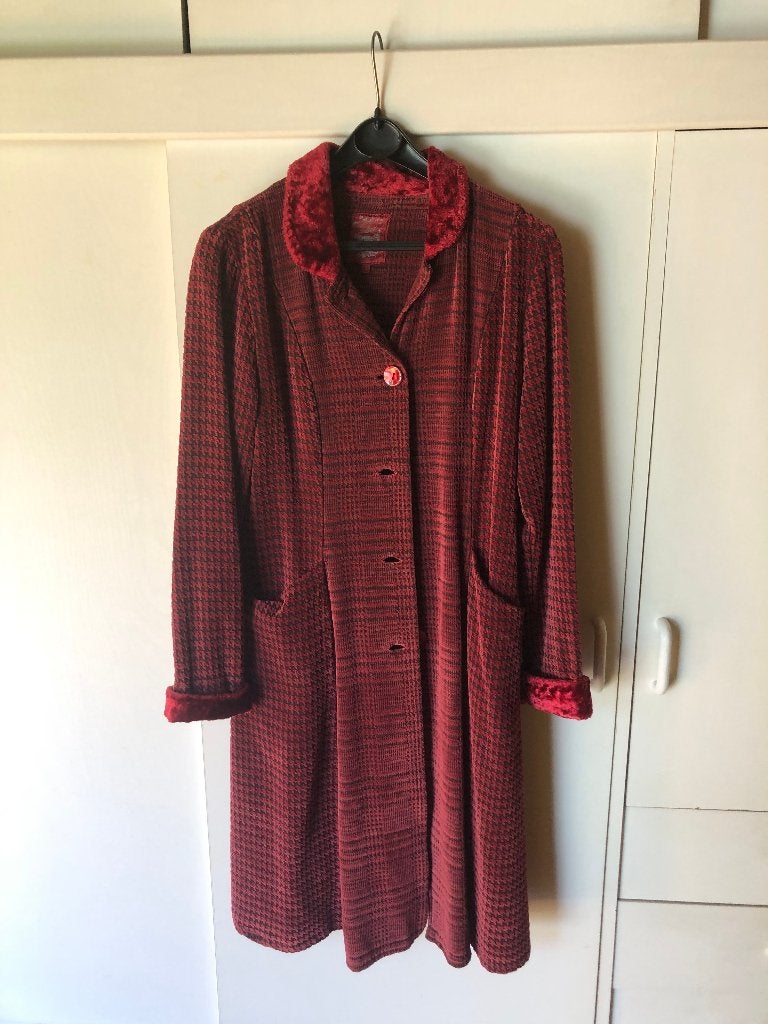 Vintage jas, Kleding | Dames, Jassen | Winter, Ophalen, Zo goed als nieuw, Maat 38/40 (M), Rood